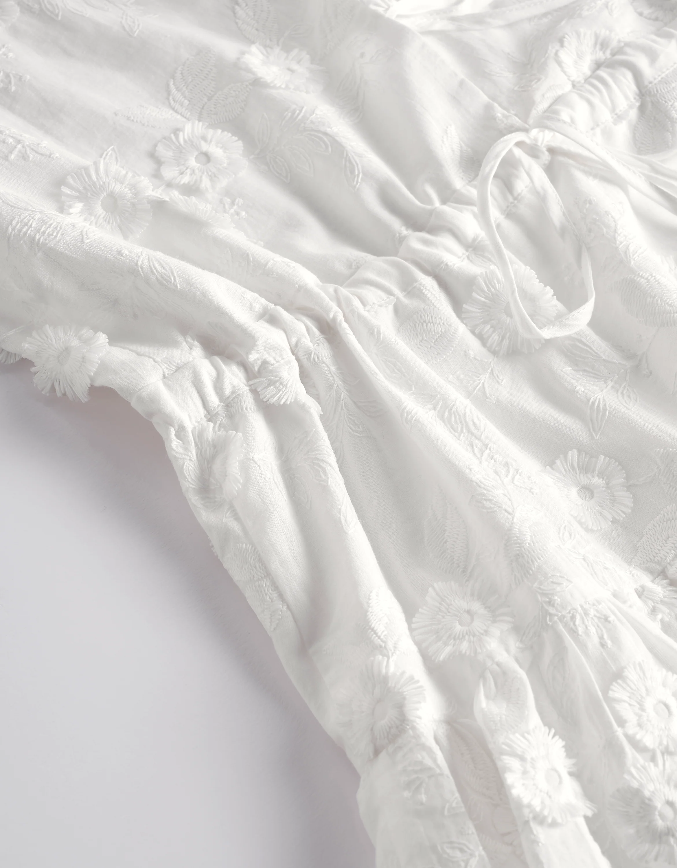 3D Embroidery Puff Sleeve Dress - Image 21