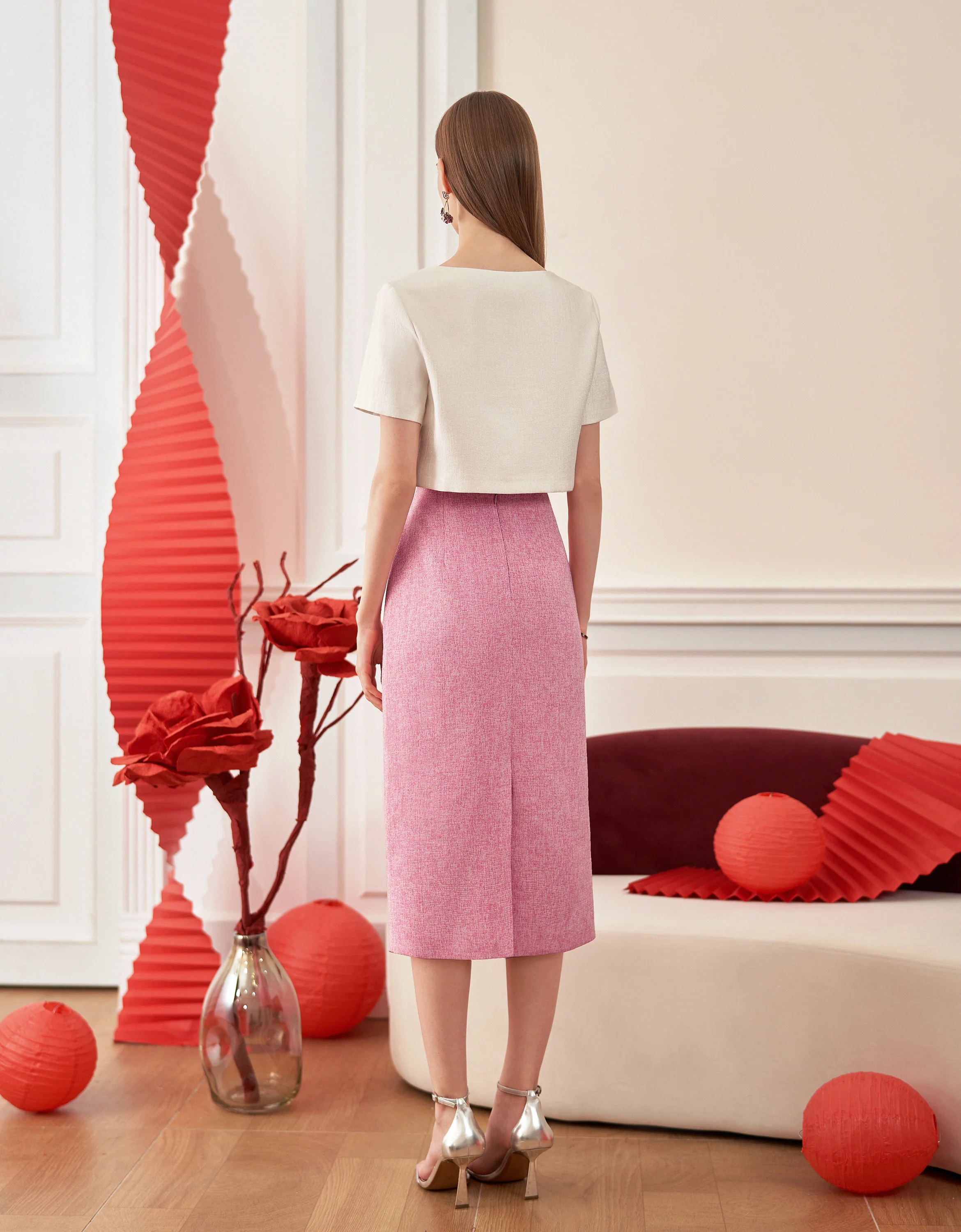 Back Slit Textured Midi Skirt - Image 9