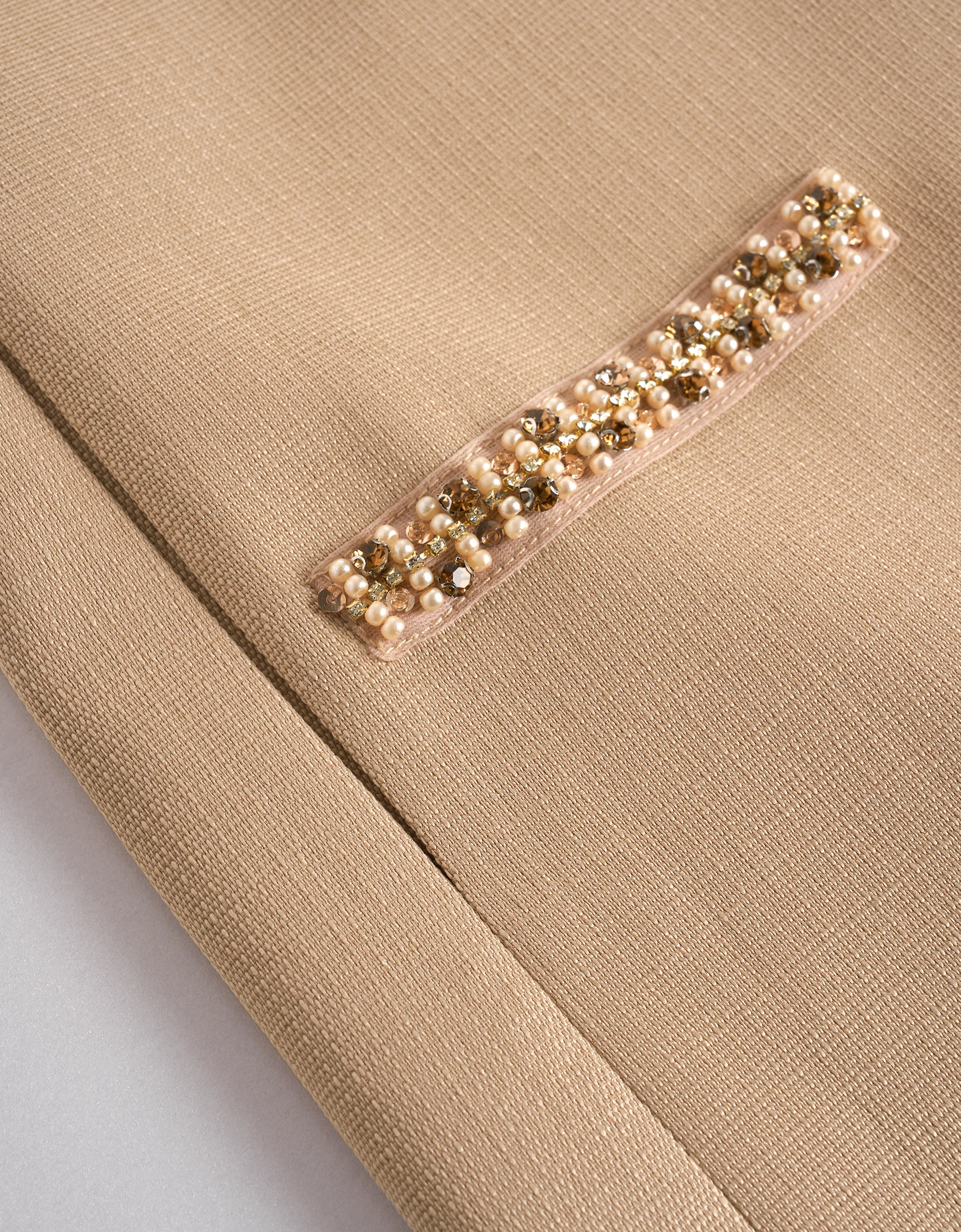 Beaded Trims V-neck Sleeveless Dress - Image 6