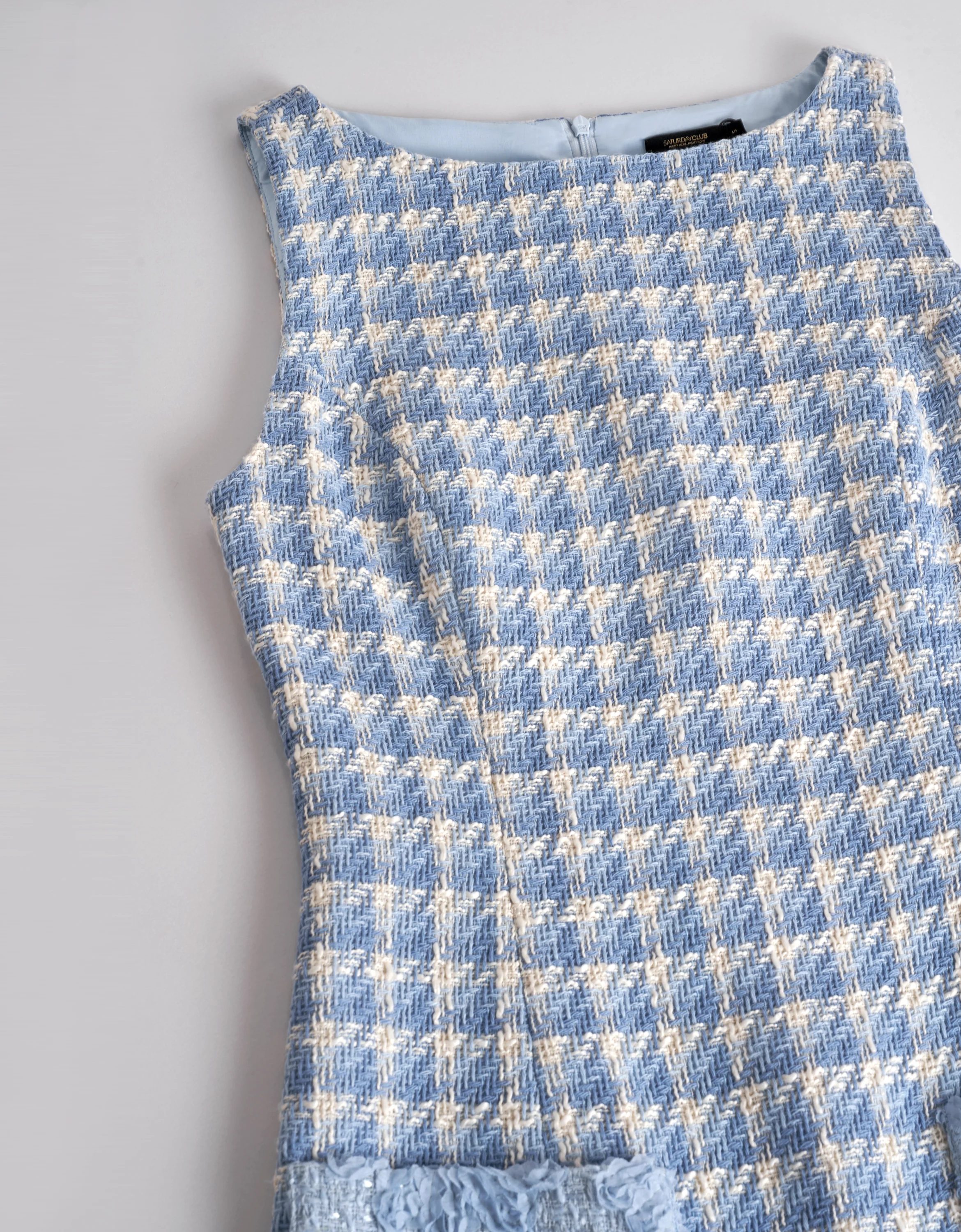 Boat Neck Sleeveless Plaid Tweed Dress - Image 5