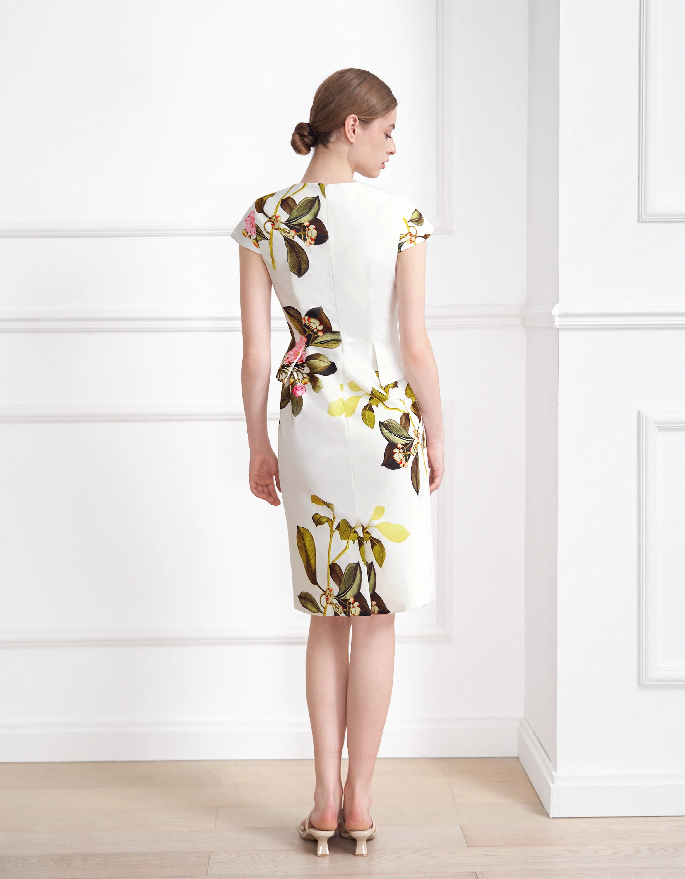 Botanical Print Cap Sleeve Dress - Image 3