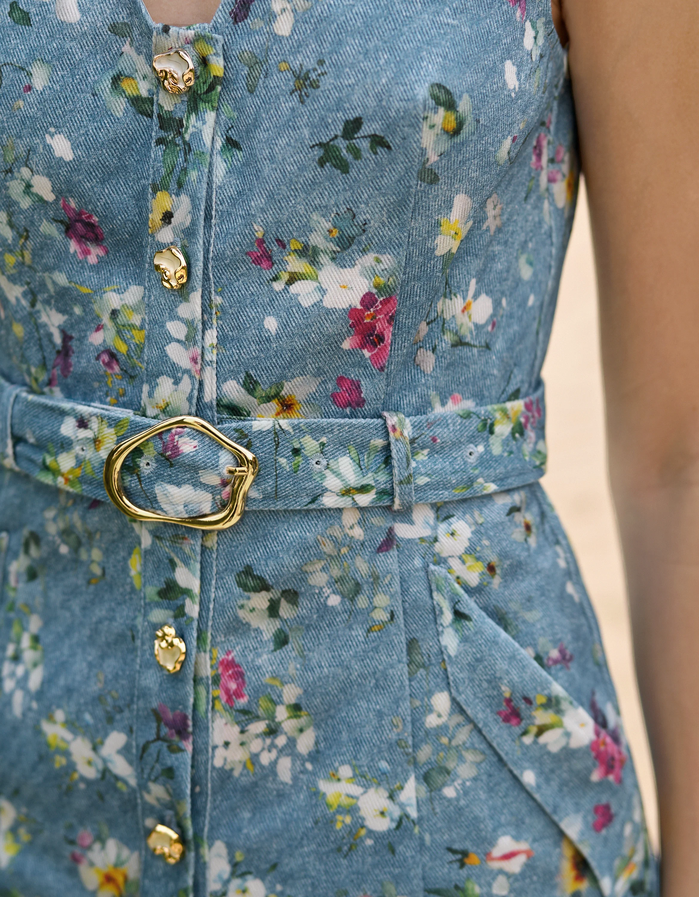 Button Front Sleeveless Floral Dress - Image 5