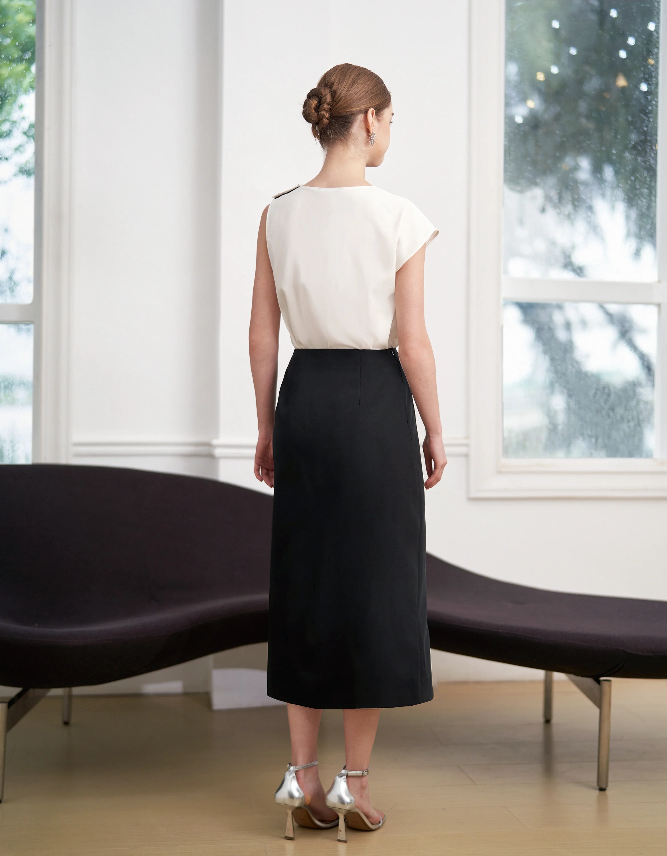 Button Front Tulip Hem Midi Skirt - Image 3