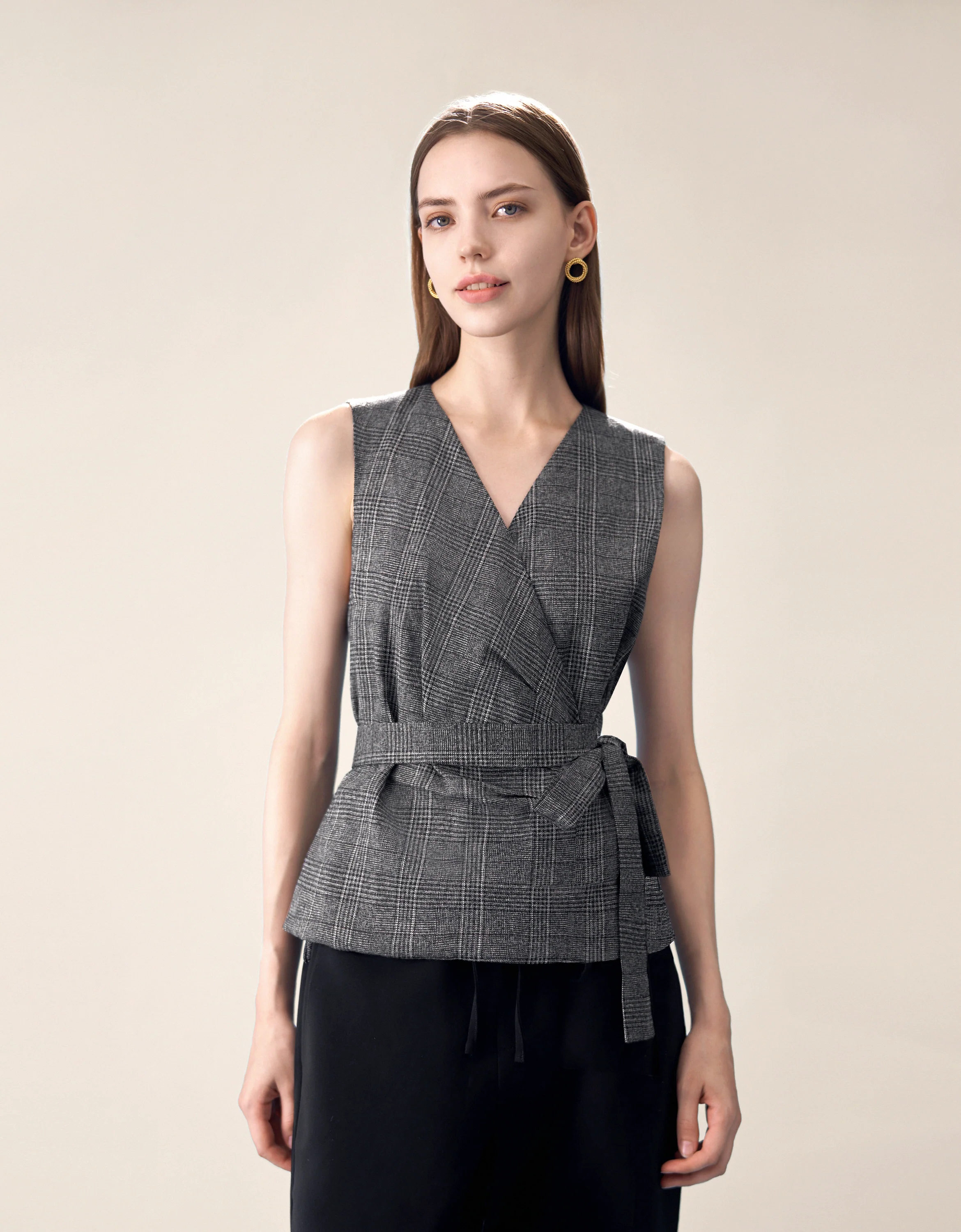 Checkered Sleeveless Wrap Vest - Image 2