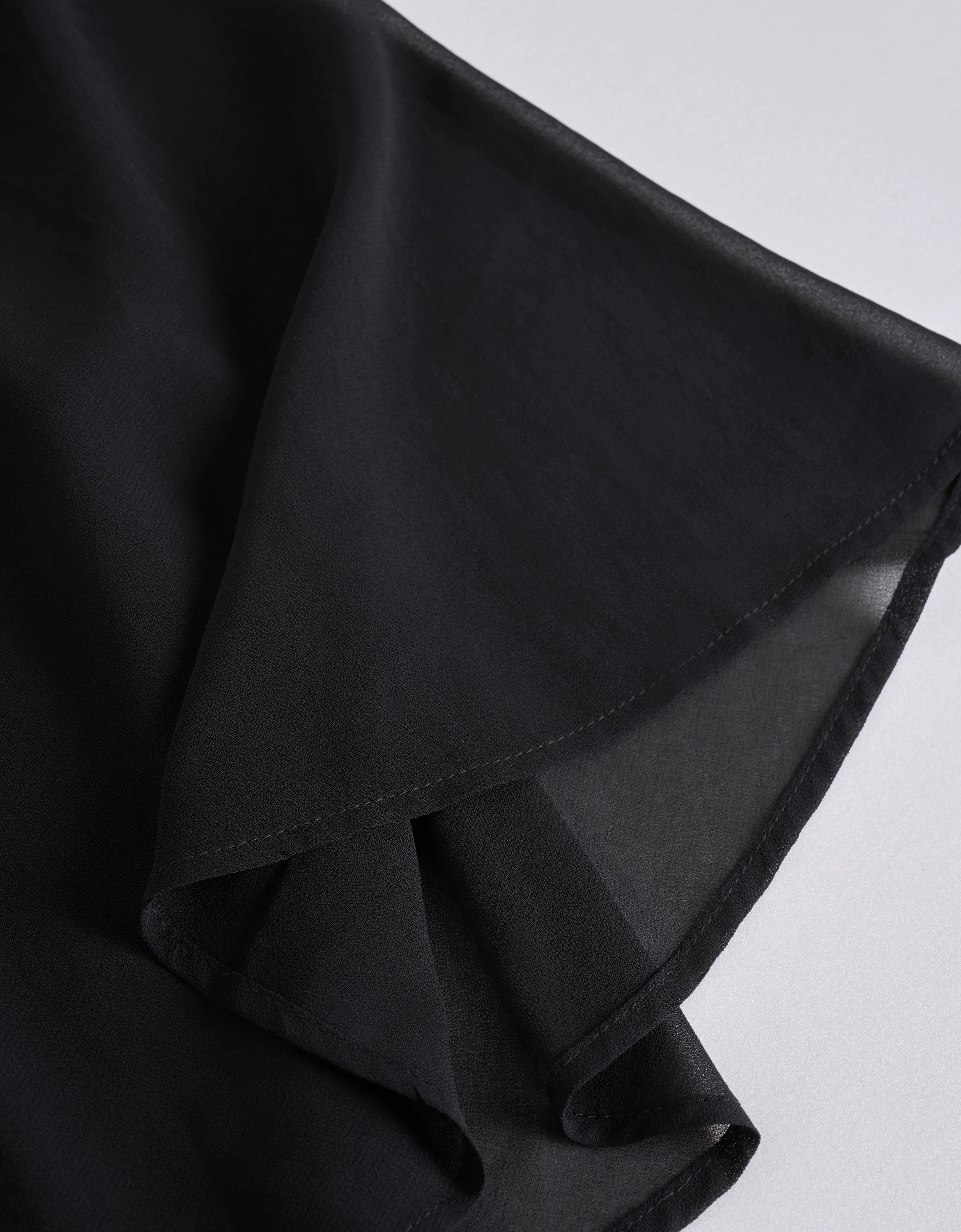 Chiffon Layer Sleeveless Top - Image 7