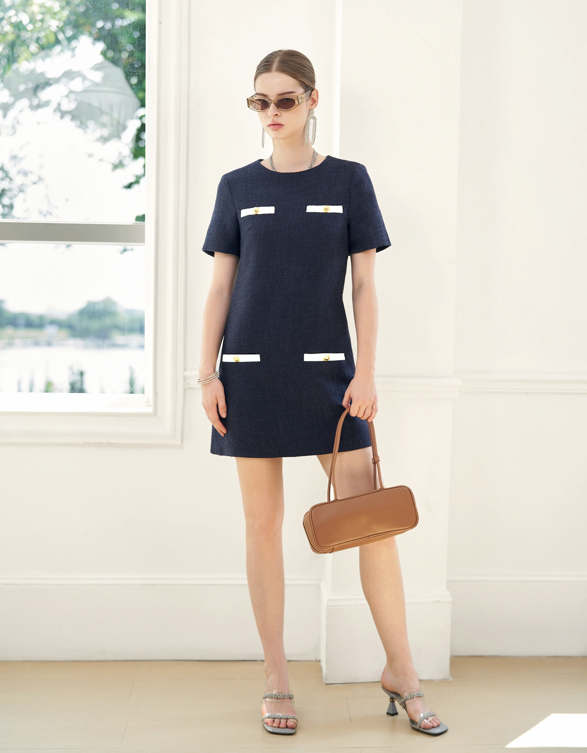 Contrast Detail Short Sleeve Tweed Dress - Image 5