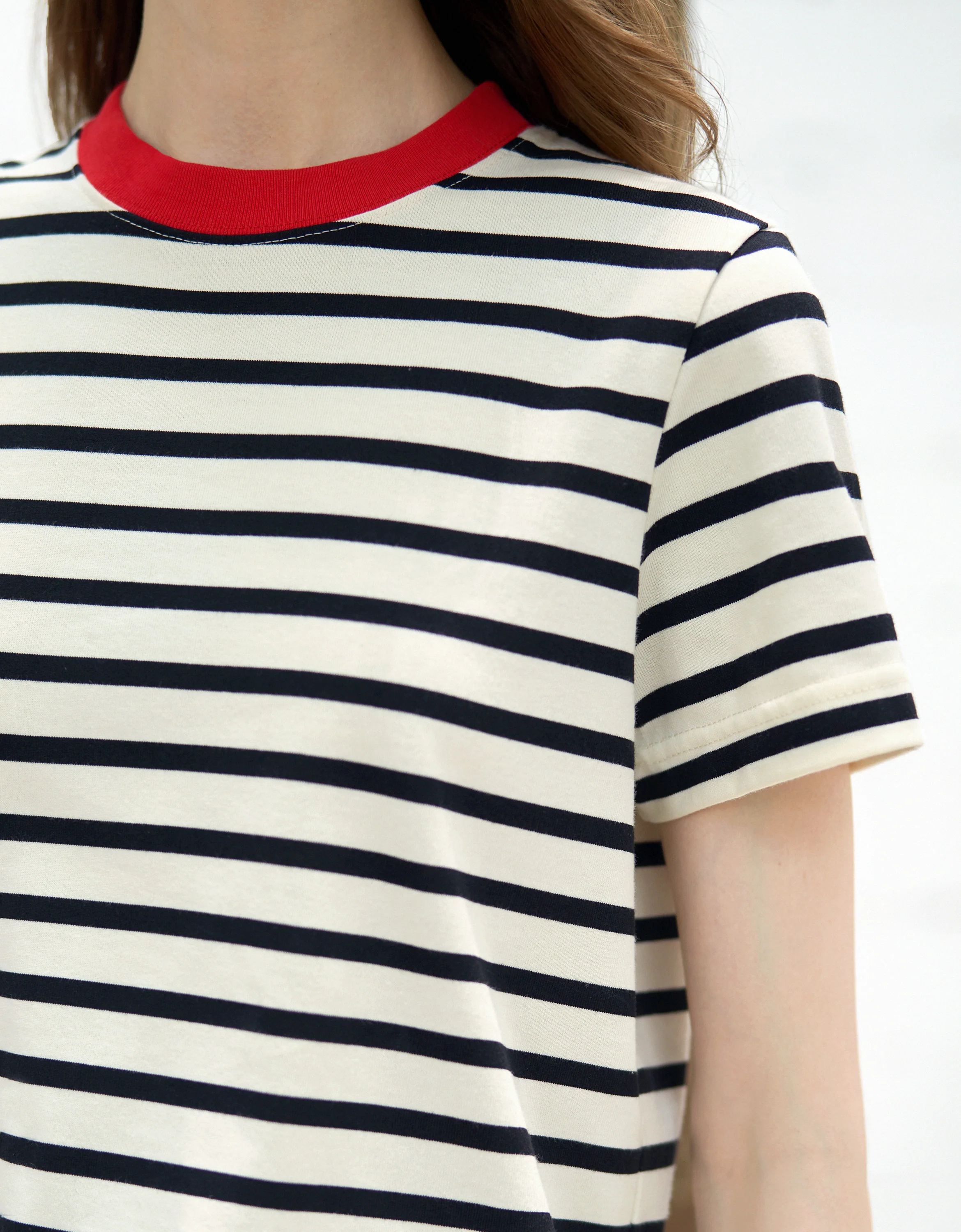 Contrast Neckline Stripe T-Shirt - Image 14