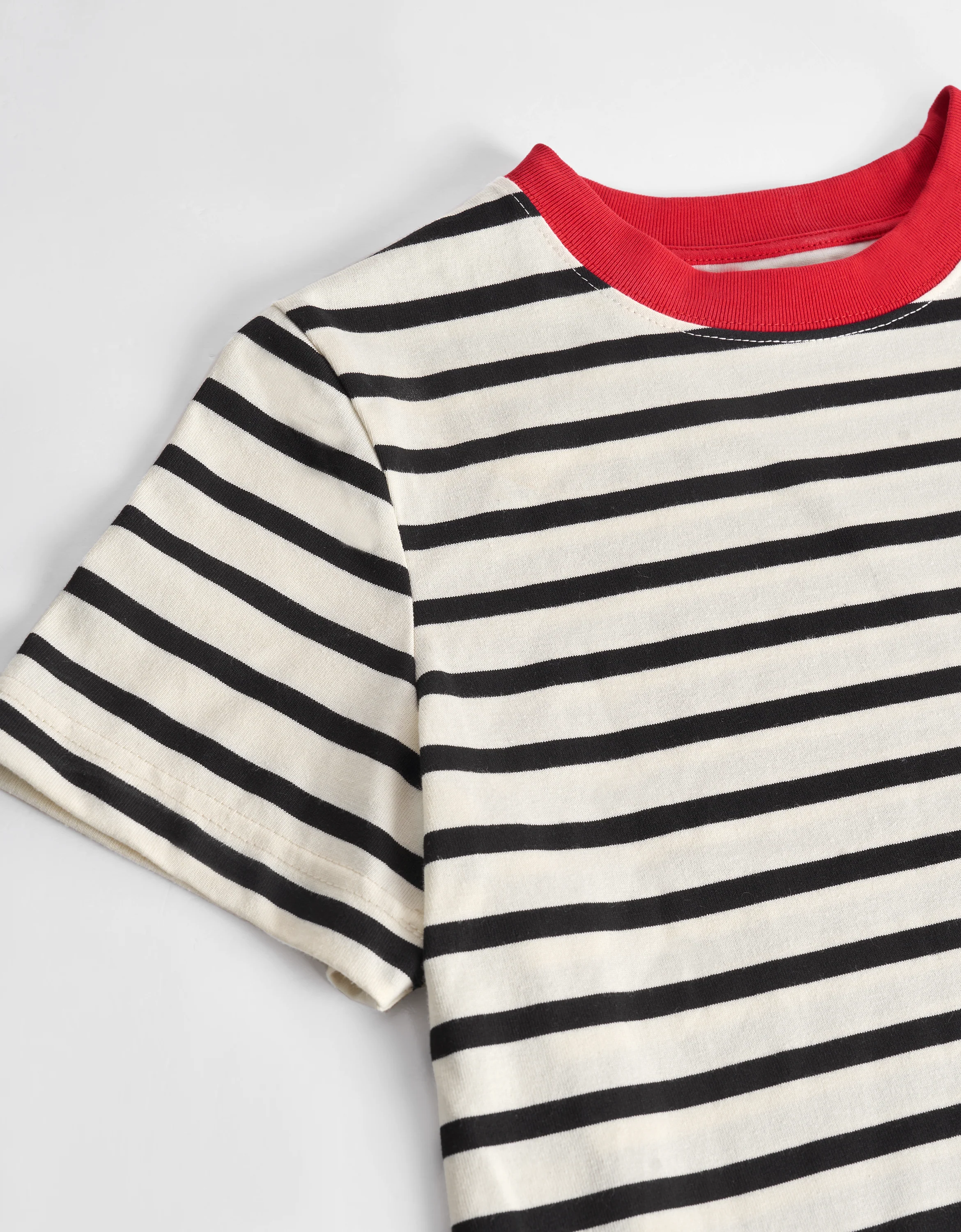 Contrast Neckline Stripe T-Shirt - Image 15