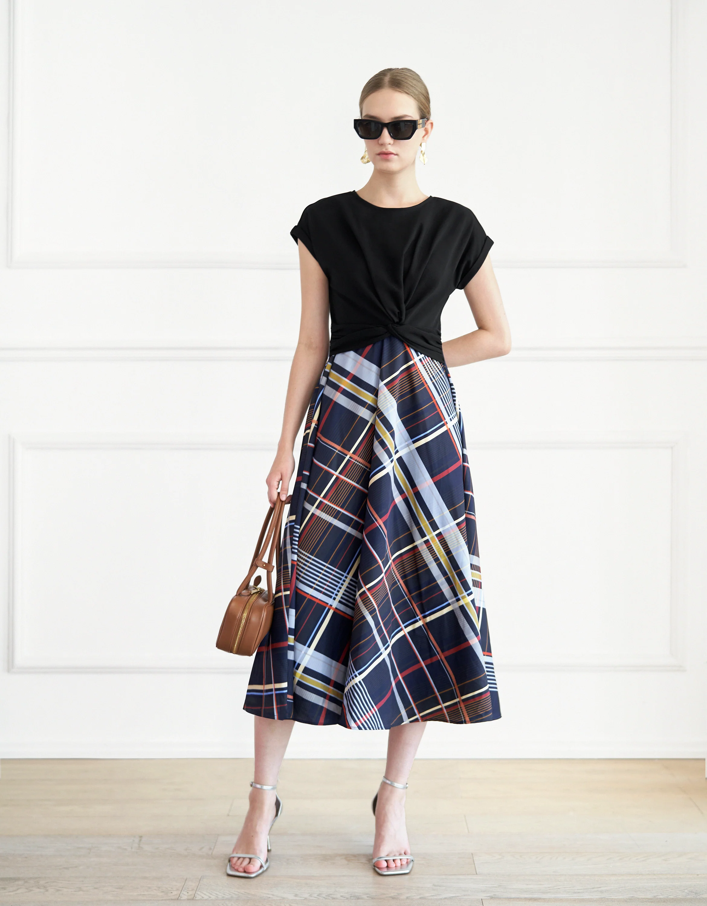 Contrast Printed Skirt Short Sleeve Midi Dress
