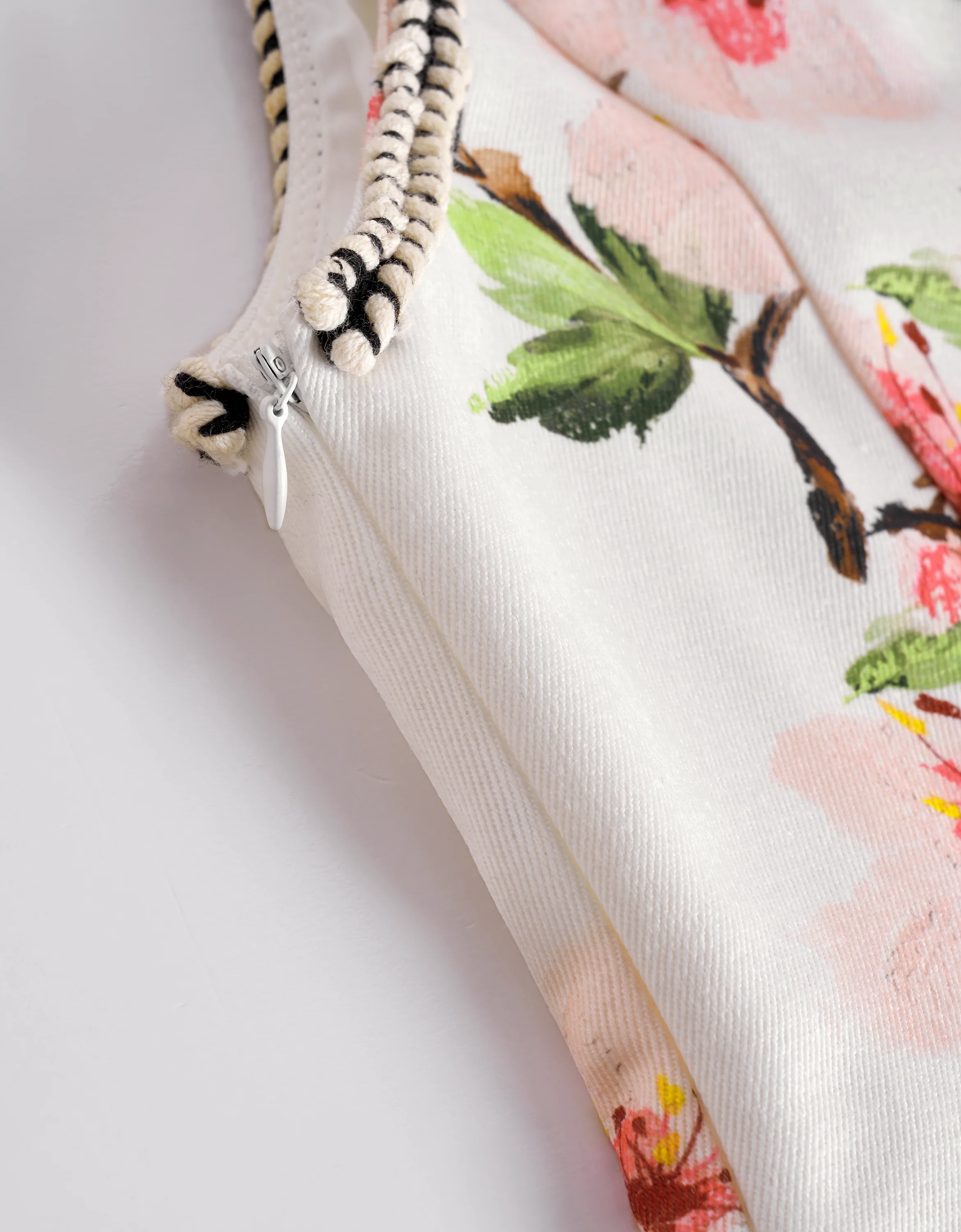 Contrast Trim A-line Floral Dress - Image 9