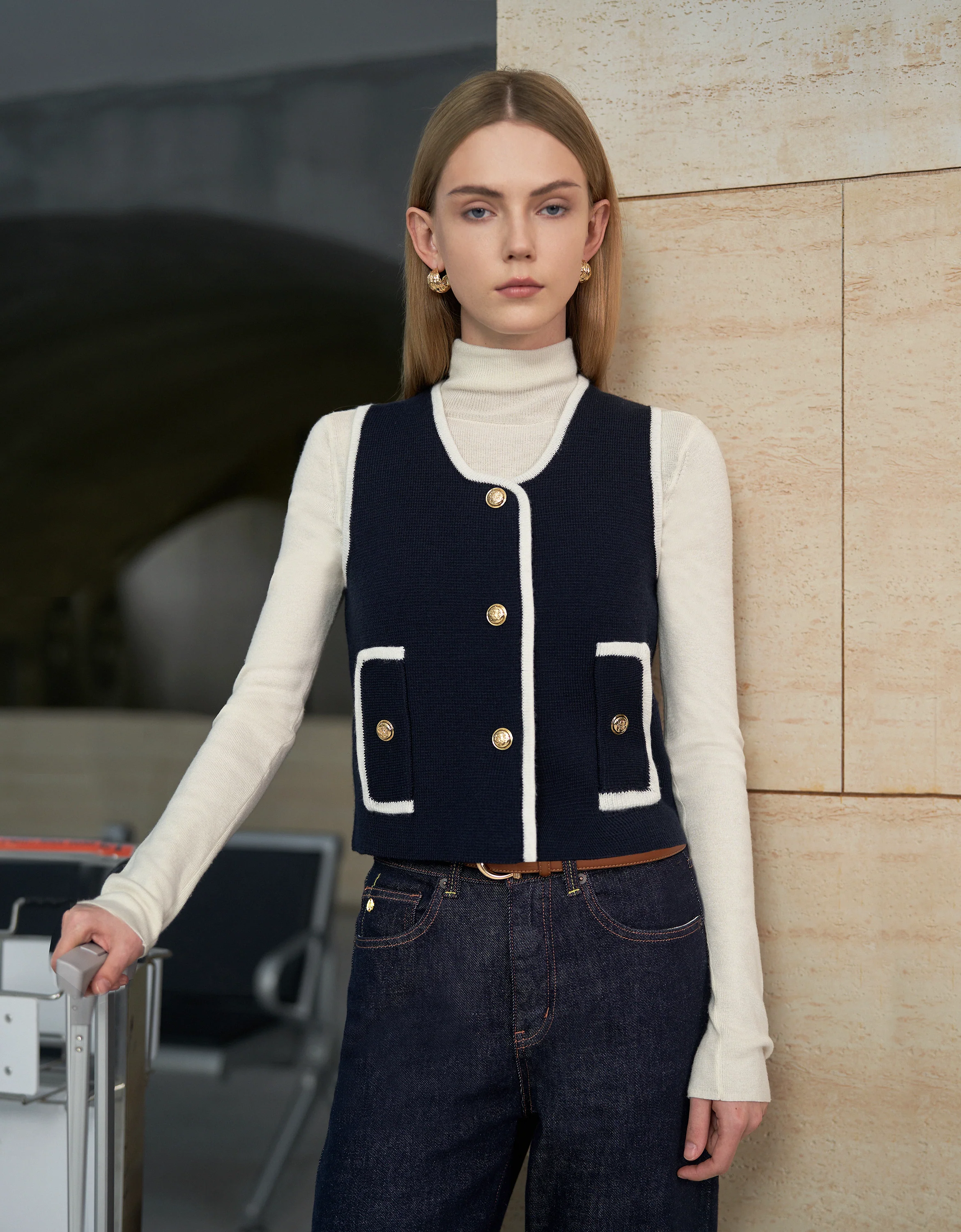 Contrast Trims Wool-blend Sleeveless Top - Image 5