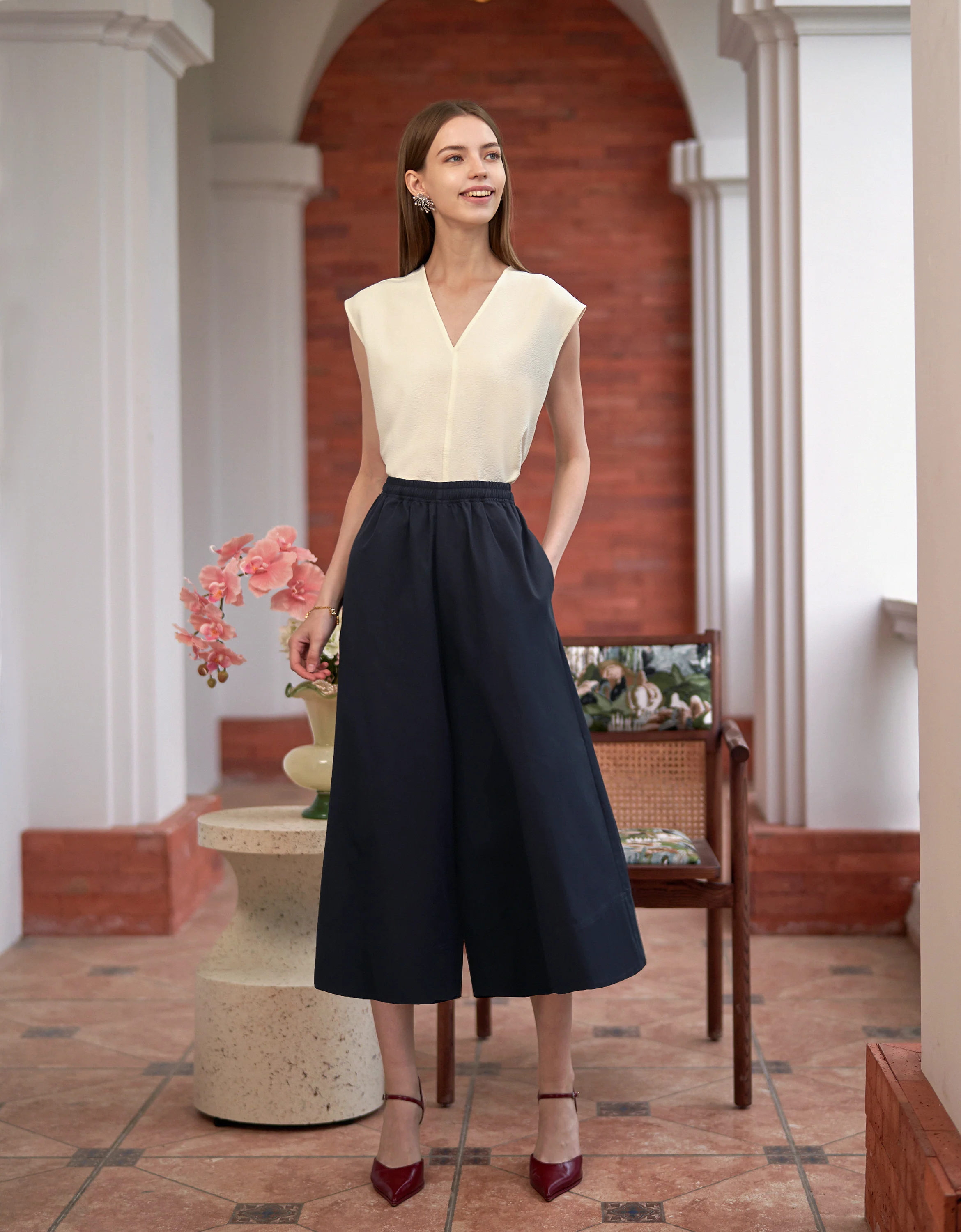 Drawstring Waist Wide Leg Pants - Image 2