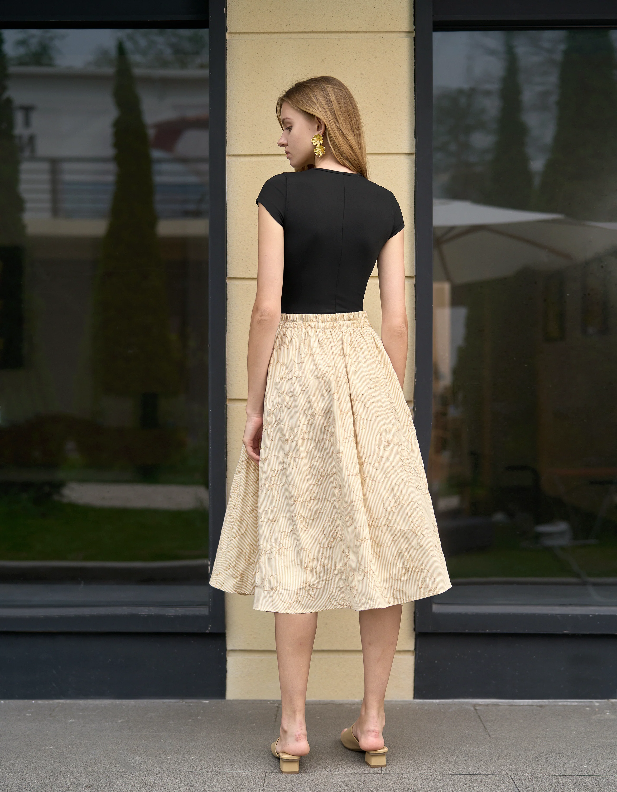 Floral Embroidery Striped Midi Skirt - Image 10