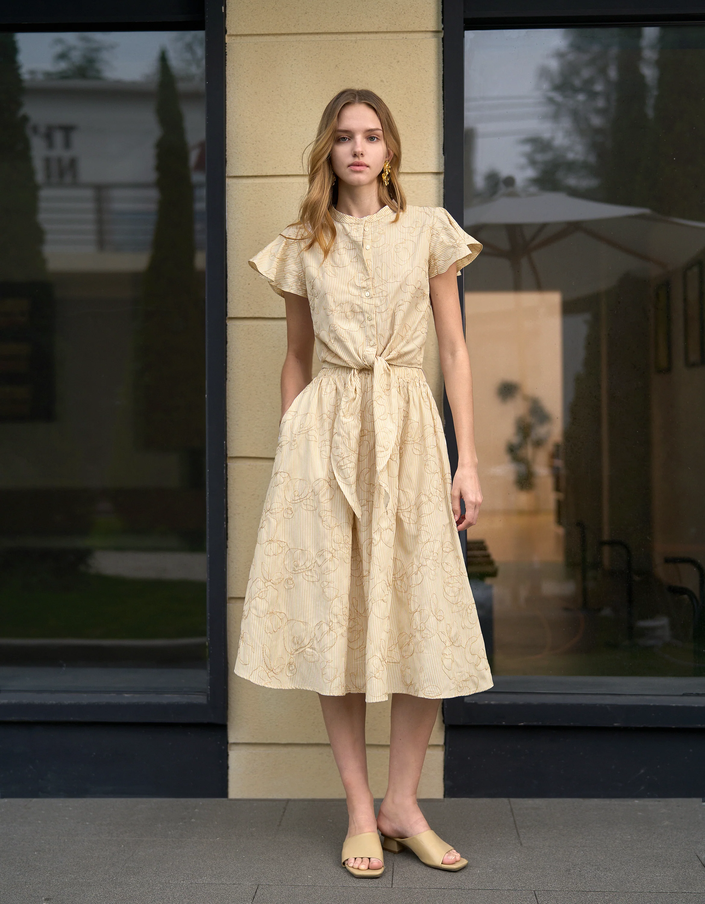 Floral Embroidery Striped Midi Skirt - Image 11