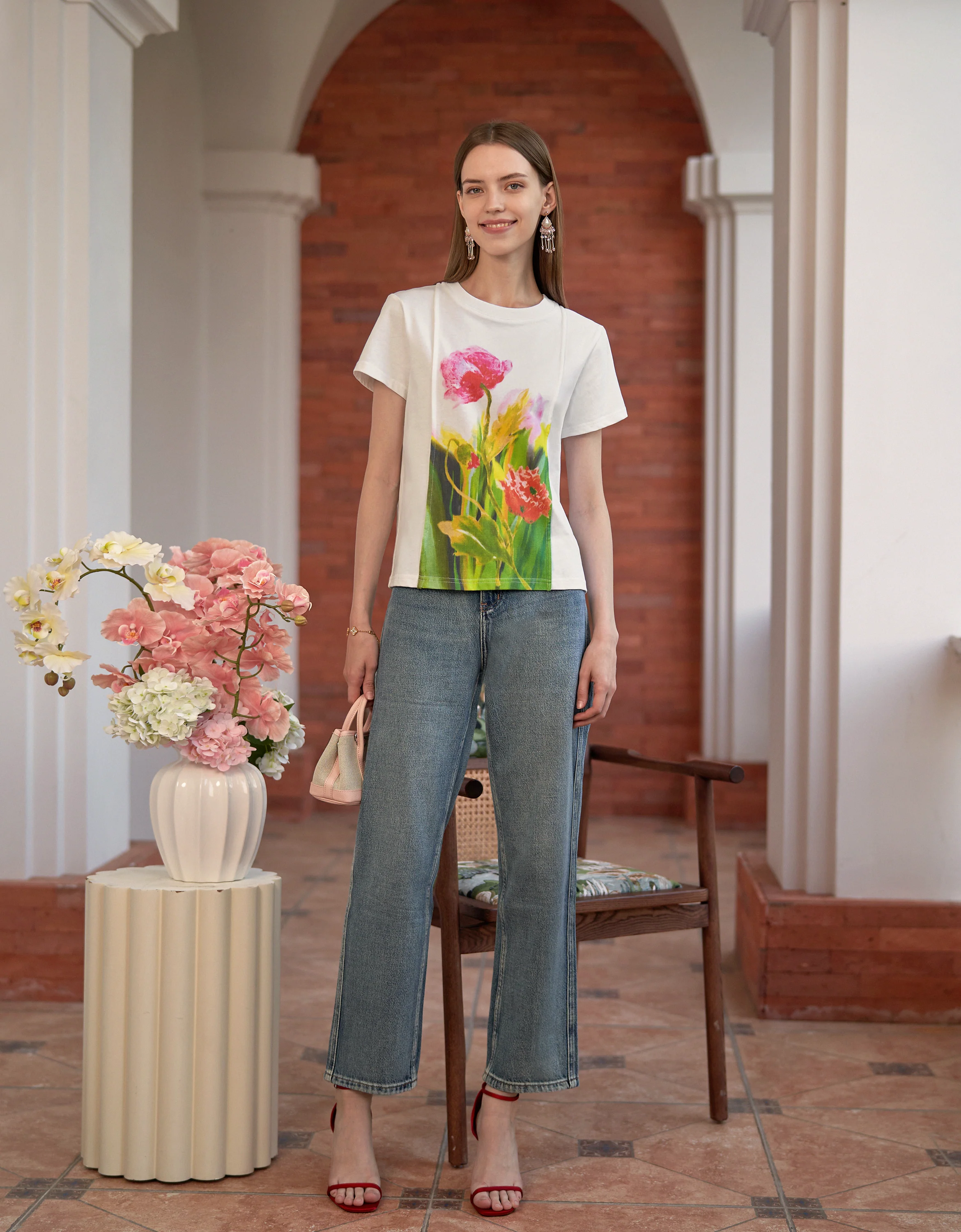 Floral Print Round Neck T-Shirt - Image 2