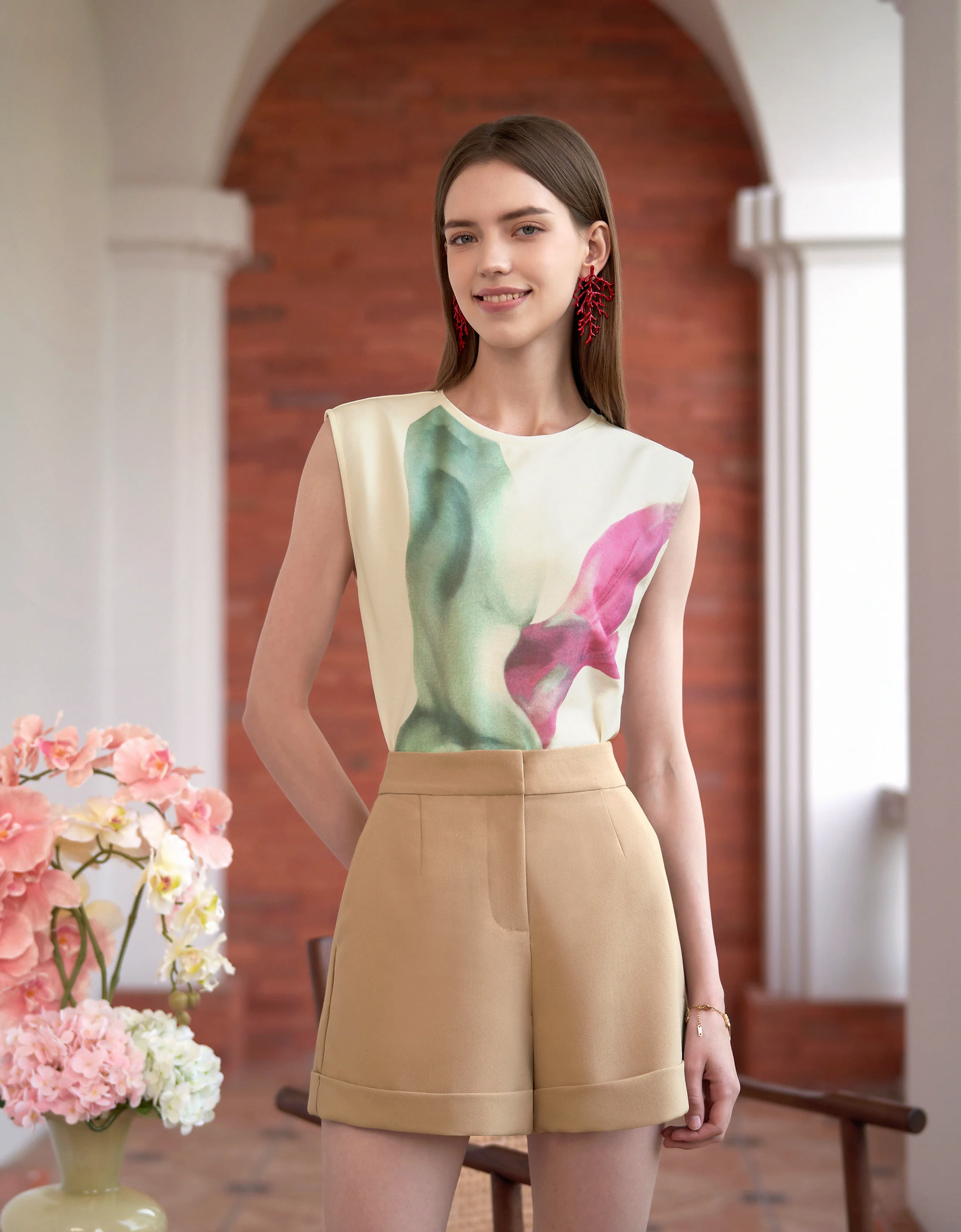 Floral Print Wide Shoulder Top - Image 2