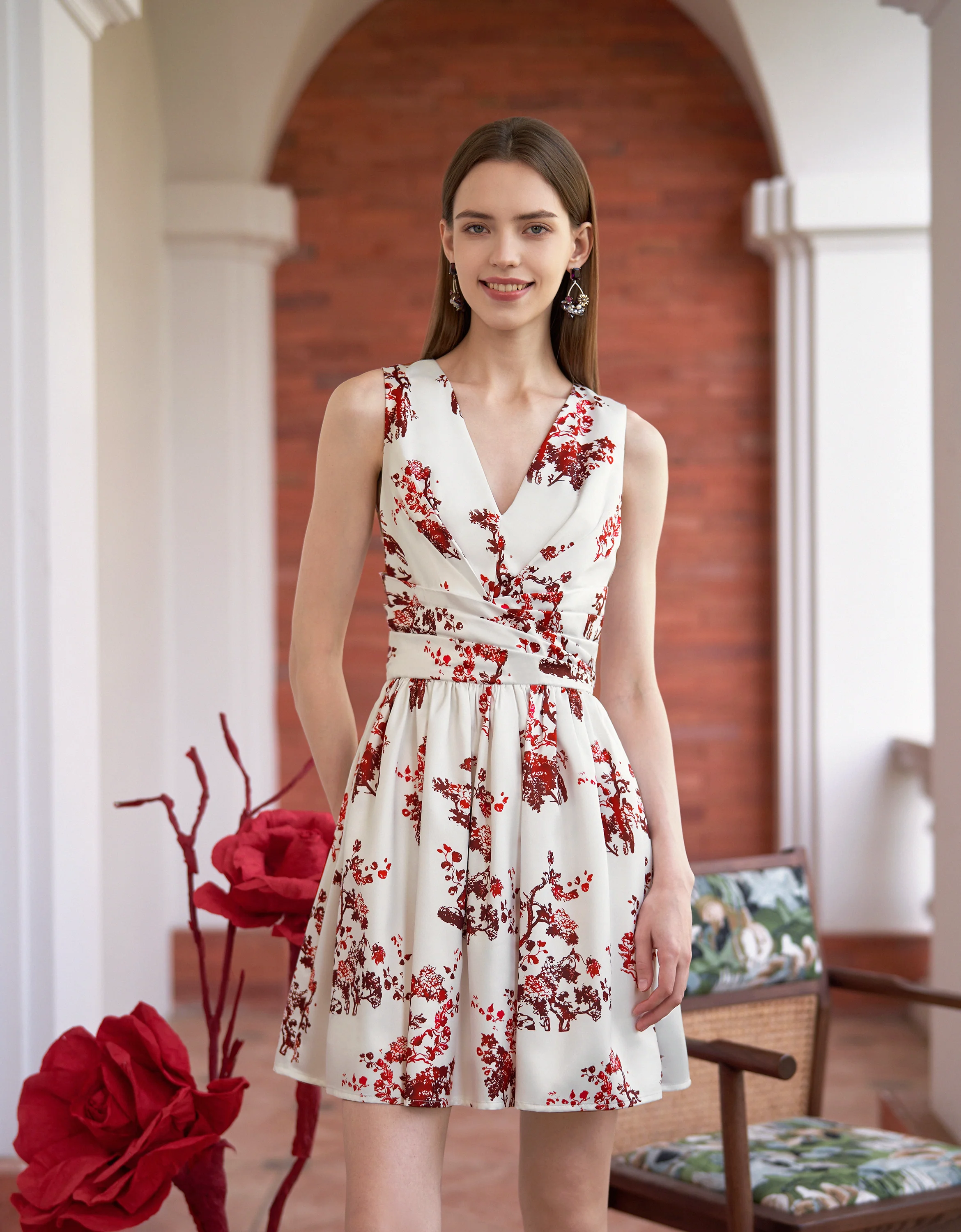 Floral Print Wrap Waist V-neck Dress - Image 3
