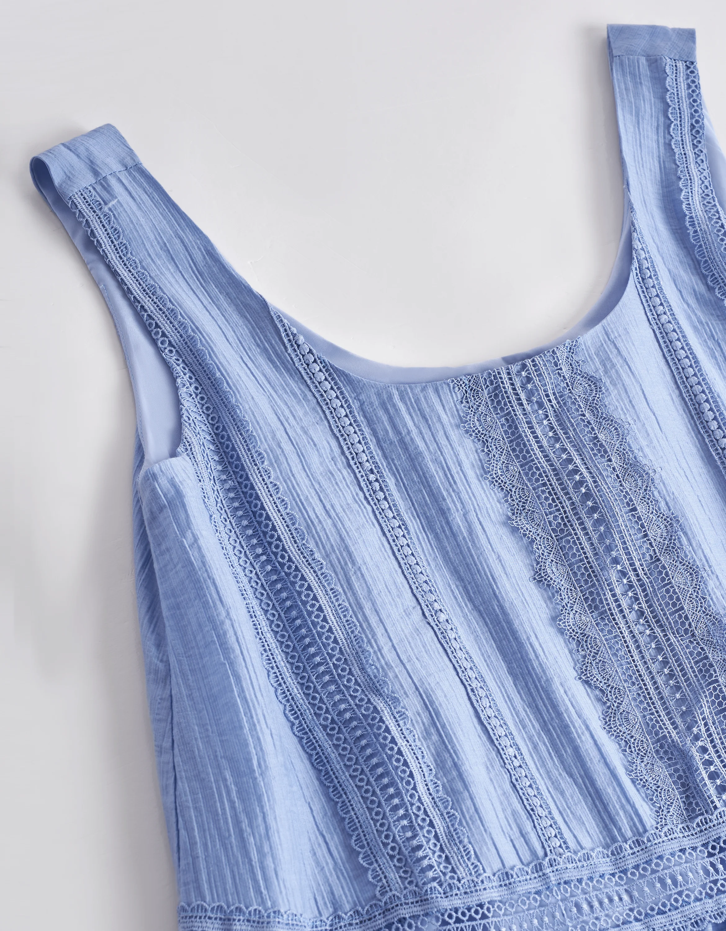 Lace Panel U-neck Sleeveless Dress - Image 8