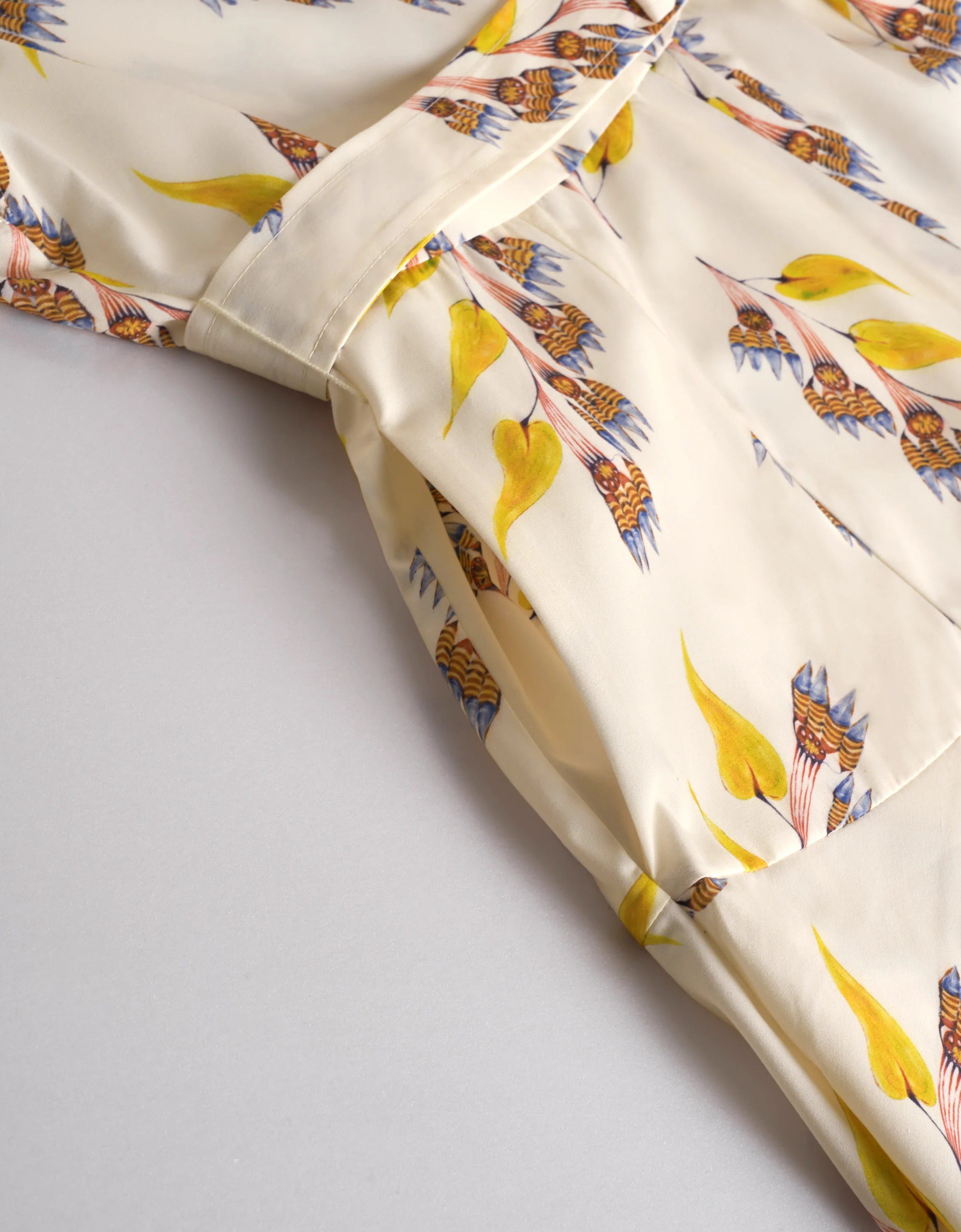 Leaf Print V-neck Midi Dress - Image 9