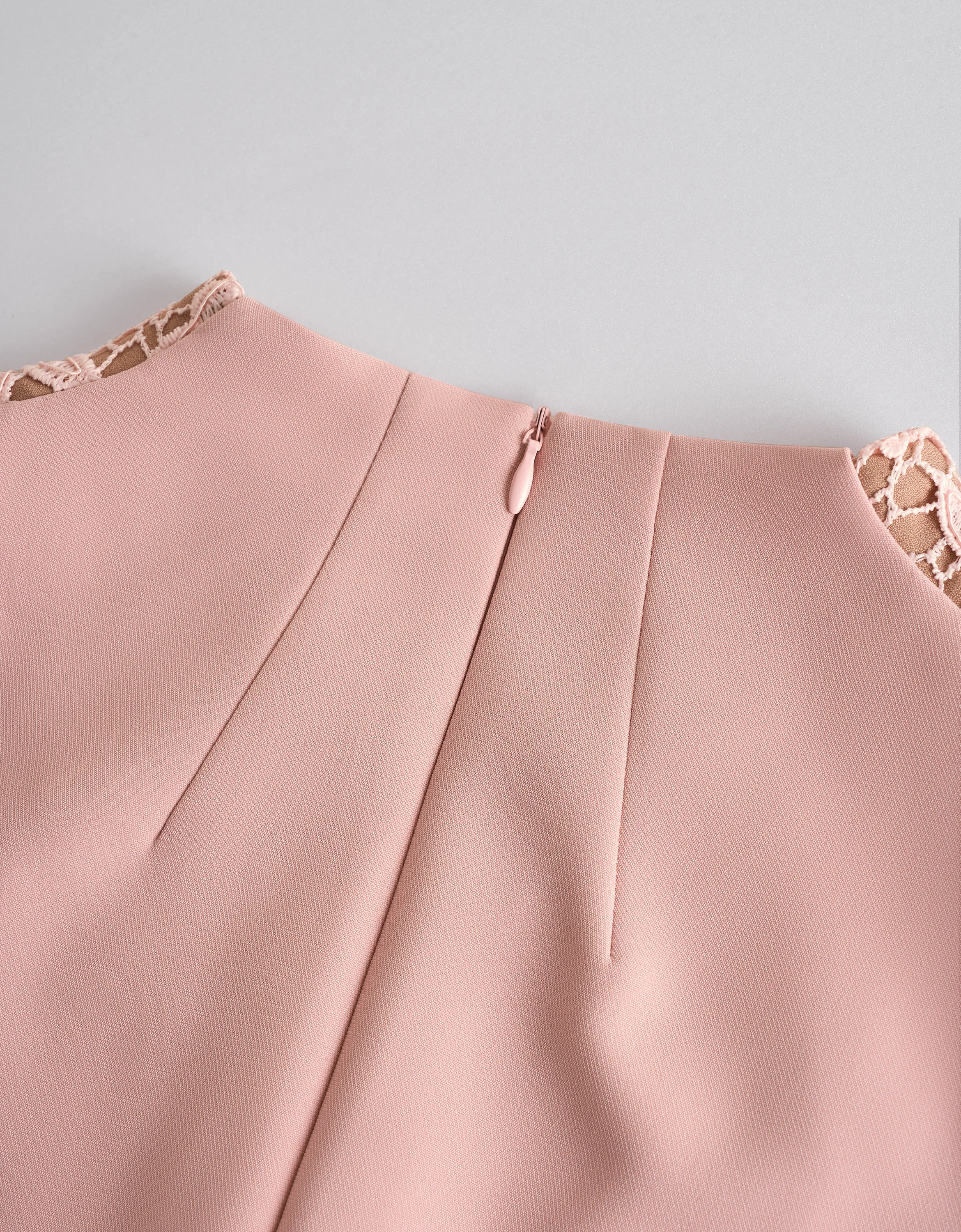 Mandarin Collar Sleeveless Lace Top - Image 7