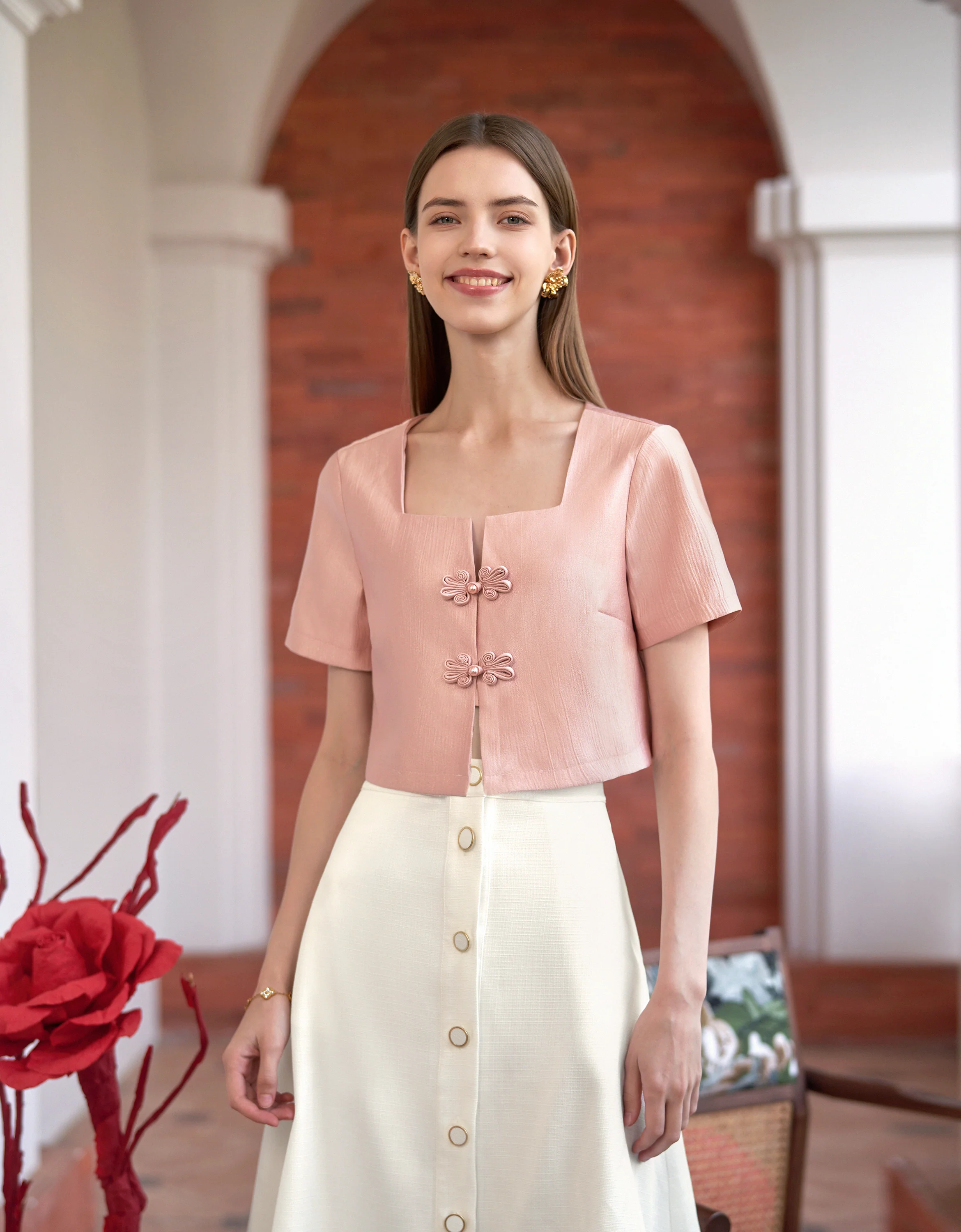 Mandarin Knot Button Short Sleeve Cropped Top - Image 4