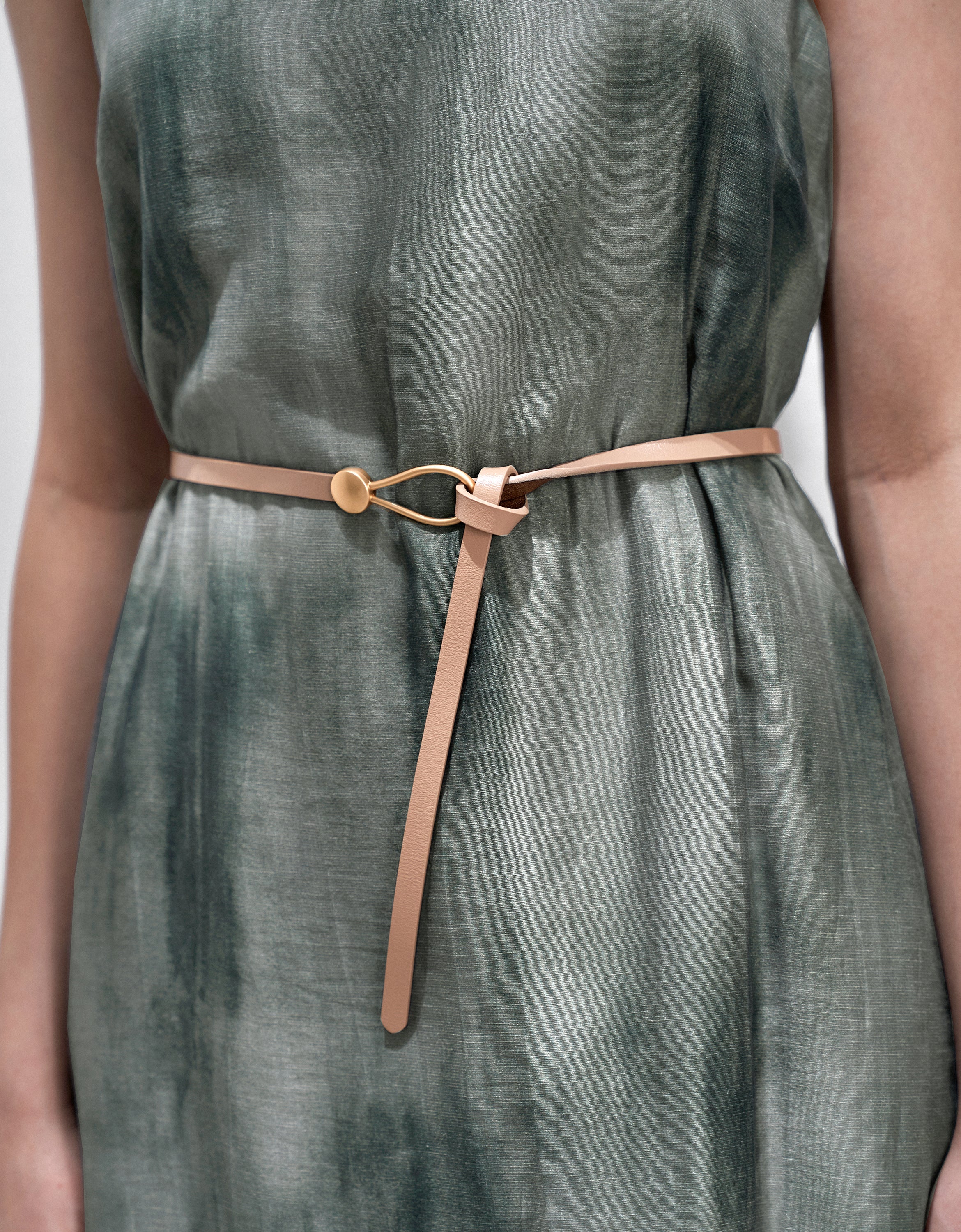 Metallic Buckle Leather Belt - Image 3
