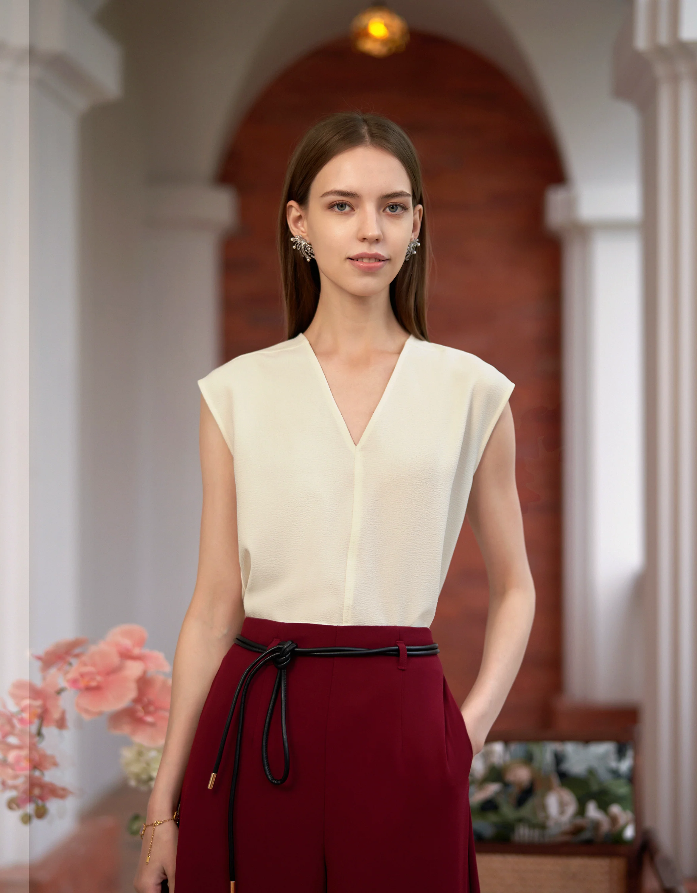 Mini-Cap Sleeveless V-Neck Top - Image 8