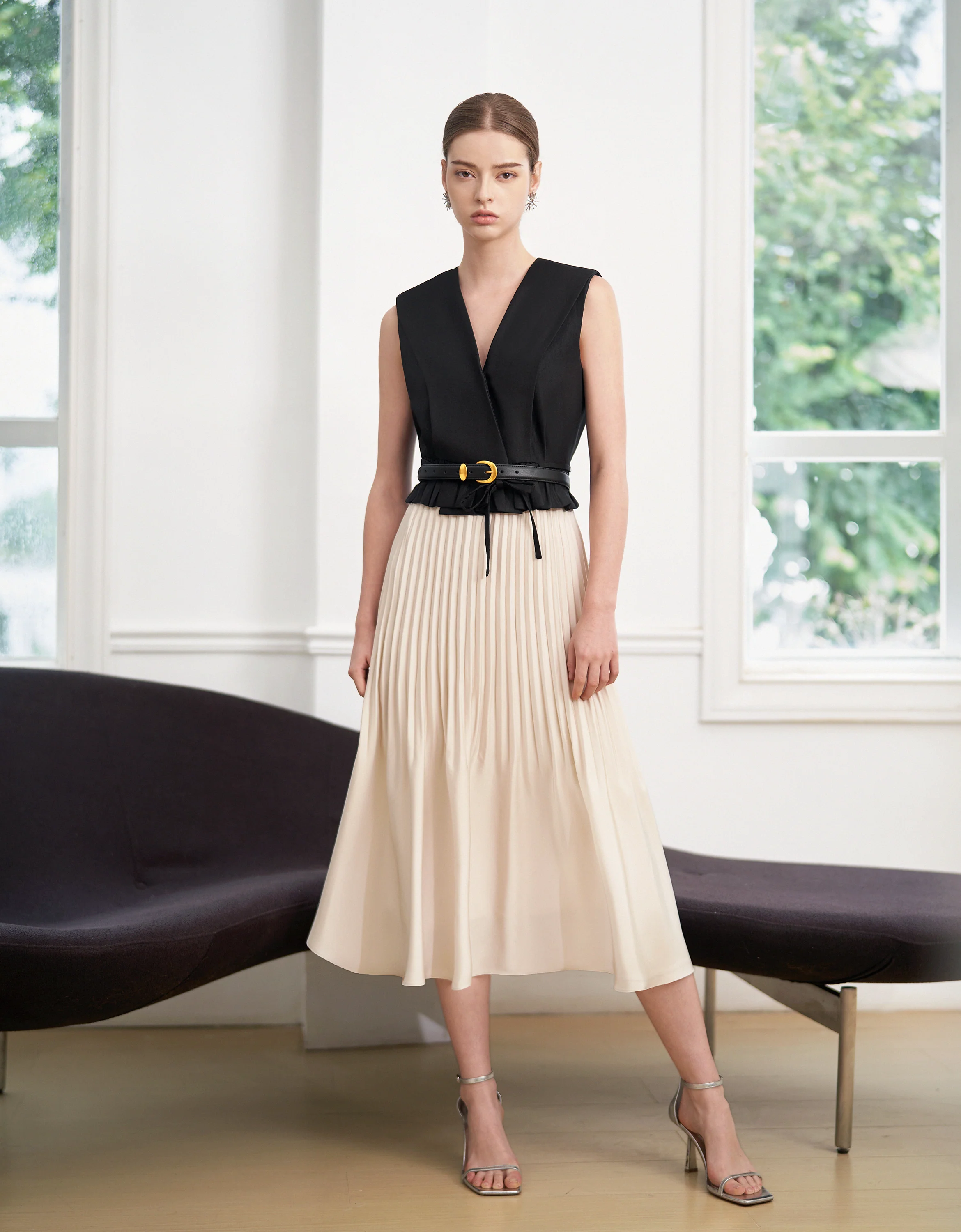 Pleated Midi Fishtail Skirt - Image 21