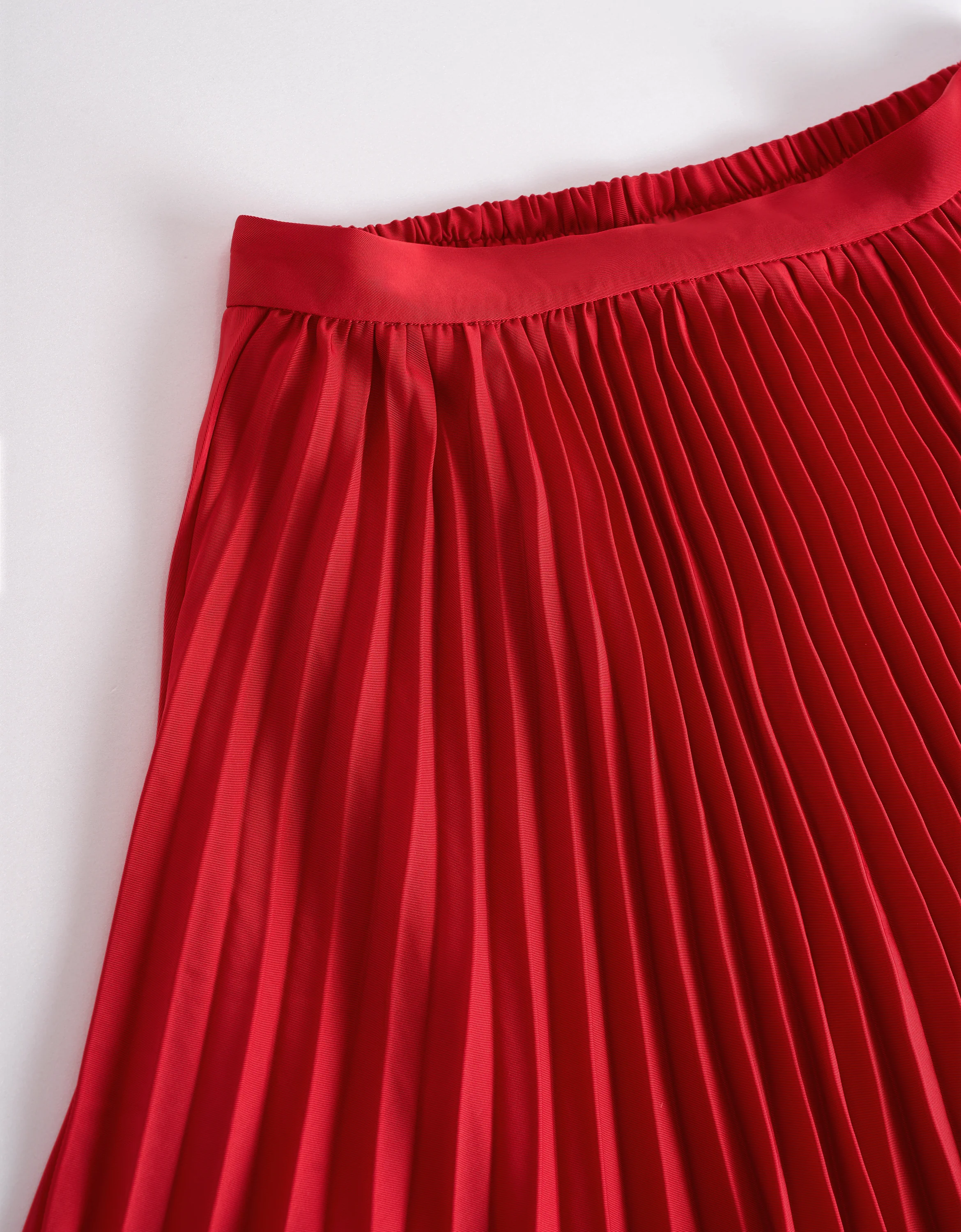 Pleated Midi Fishtail Skirt - Image 33
