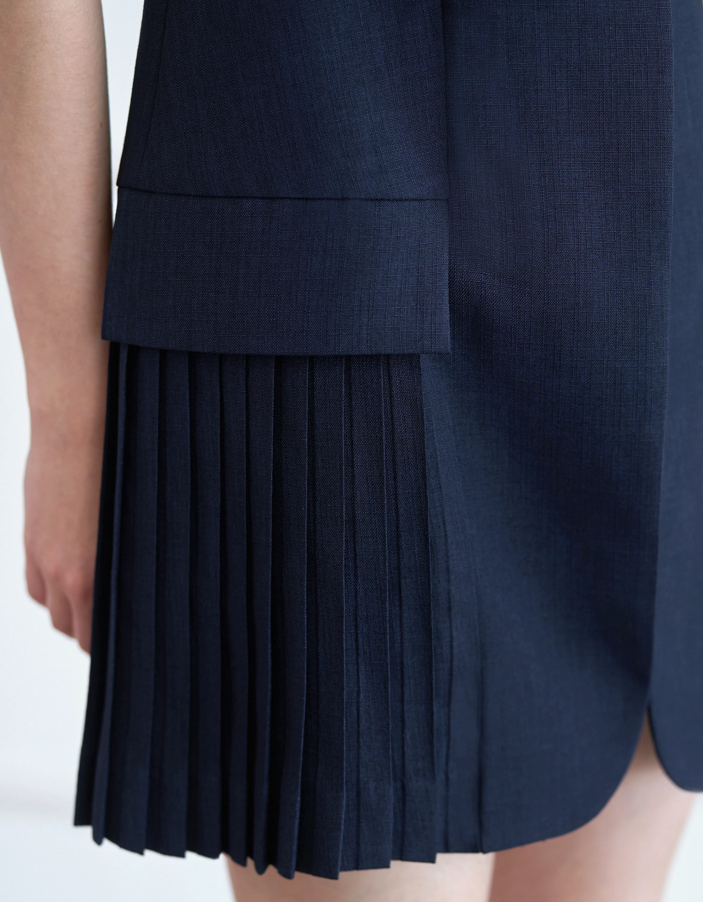 Pleated Panel Single-breasted Suit Dress - Image 12