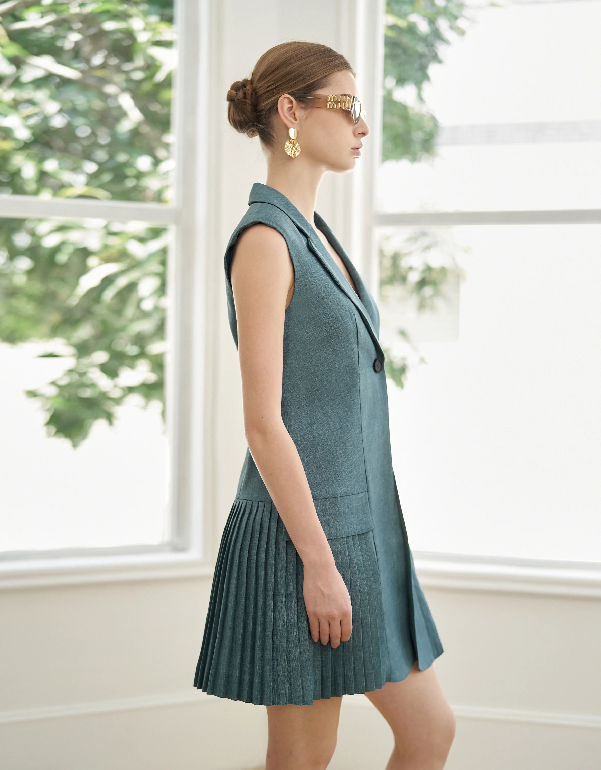 Pleated Panel Single-breasted Suit Dress - Image 3
