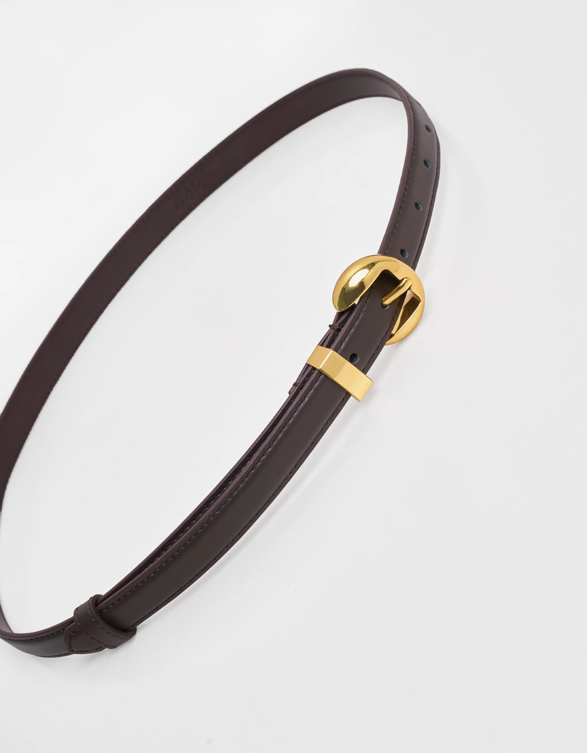 Round Buckle Leather Belt - Image 2