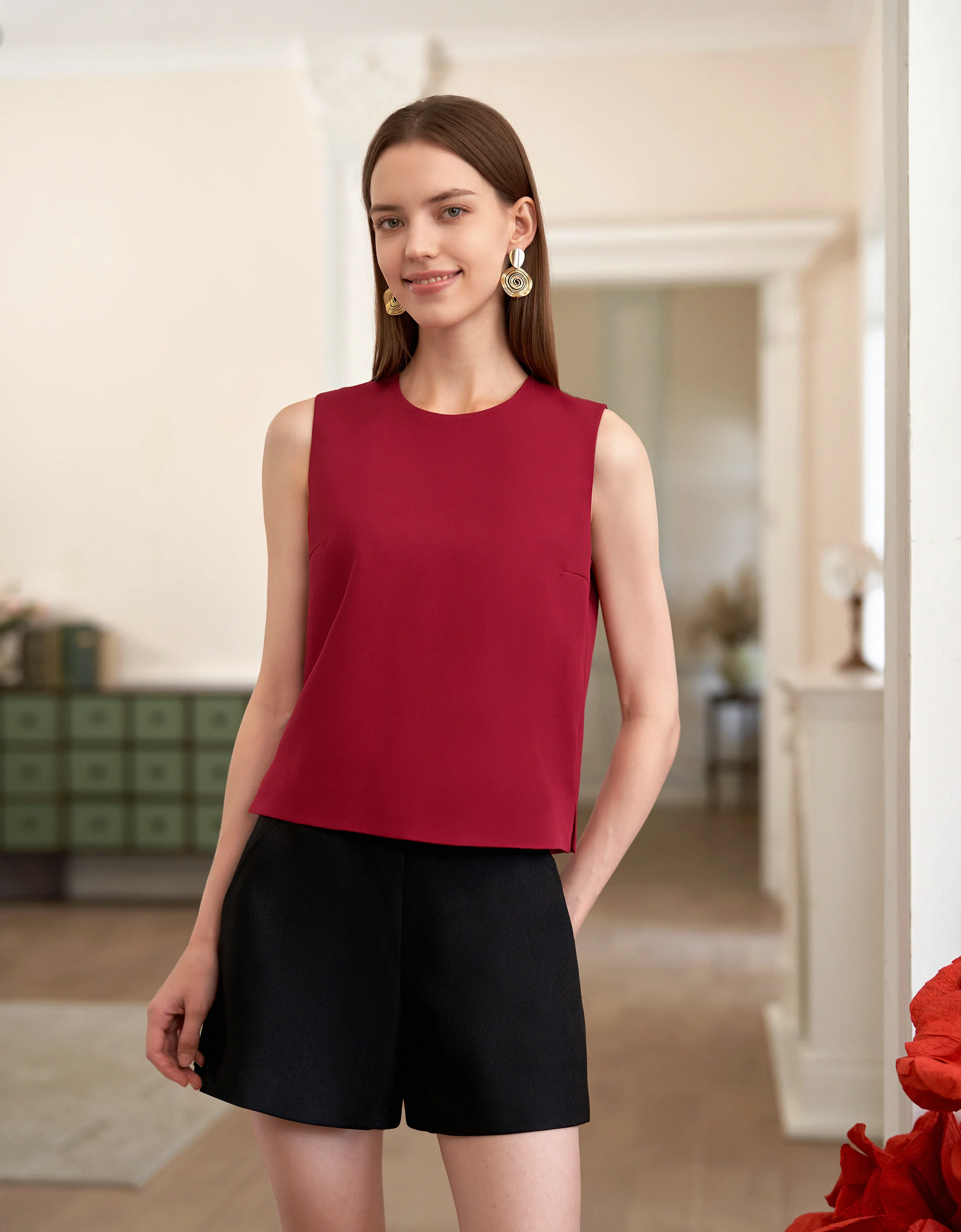 Round Neck Sleeveless Top - Image 15