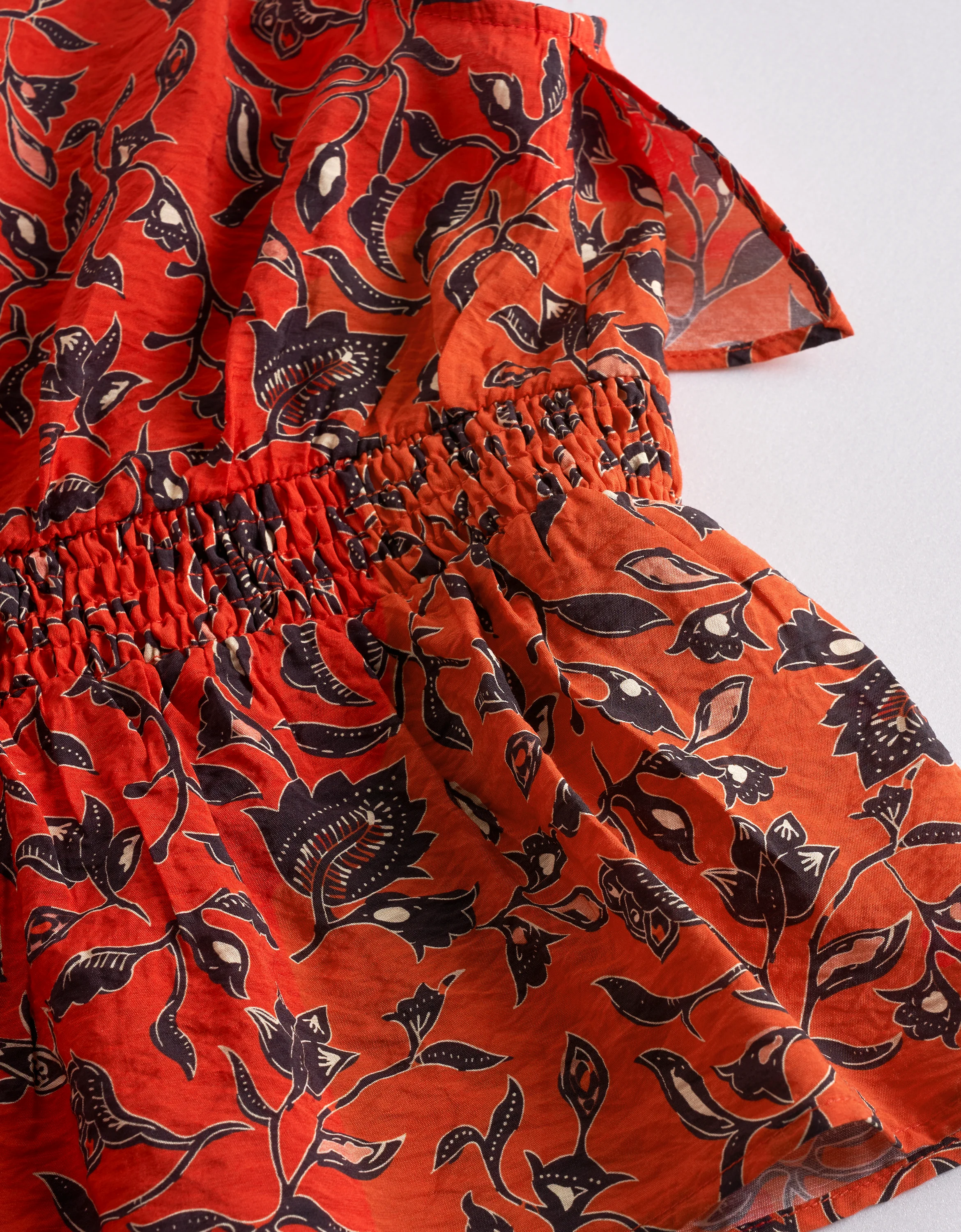 Ruffled Detail Elastic Waist Printed Top - Image 6