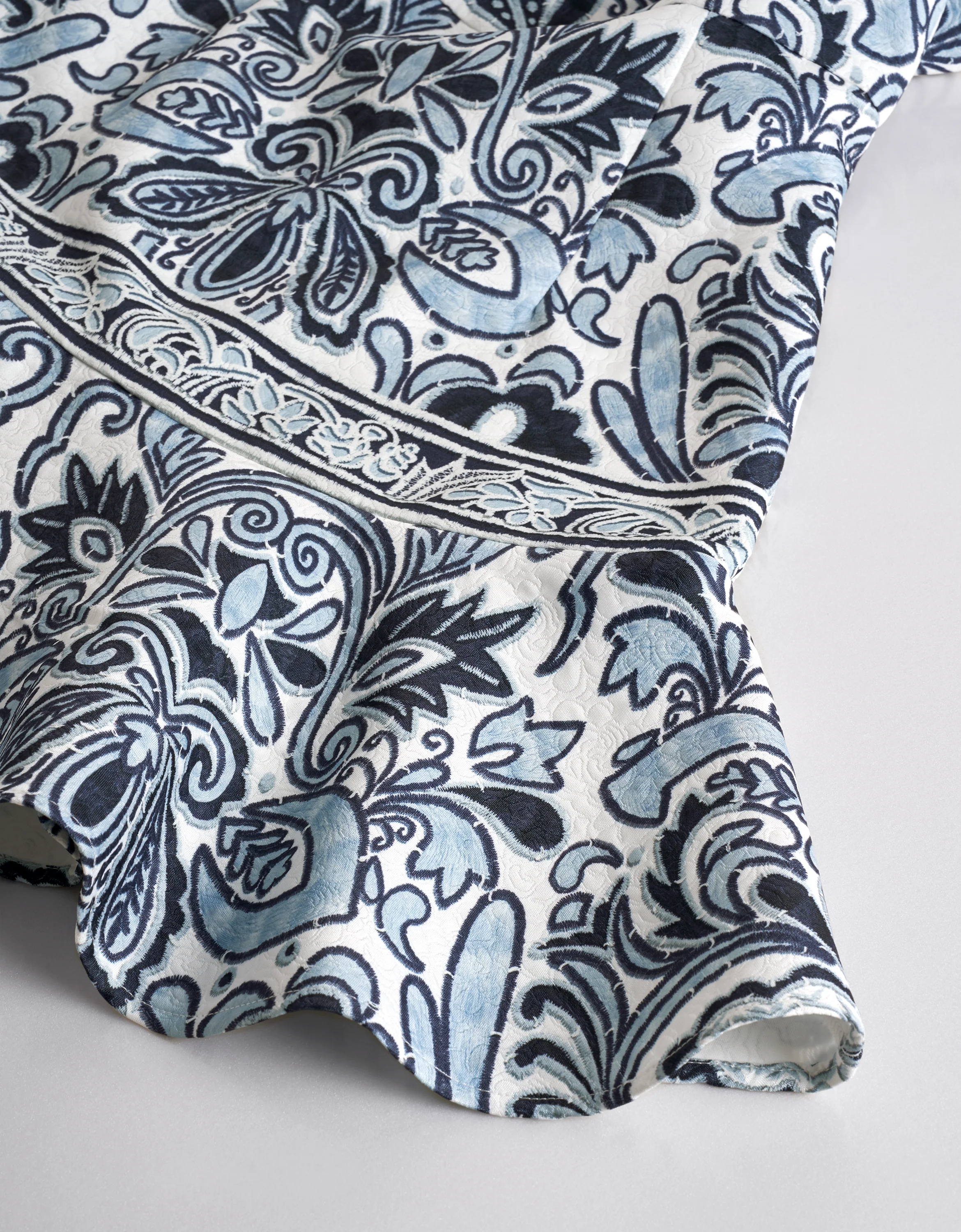 Ruffled Hem Jacquard Art Print Sleeveless Dress - Image 6