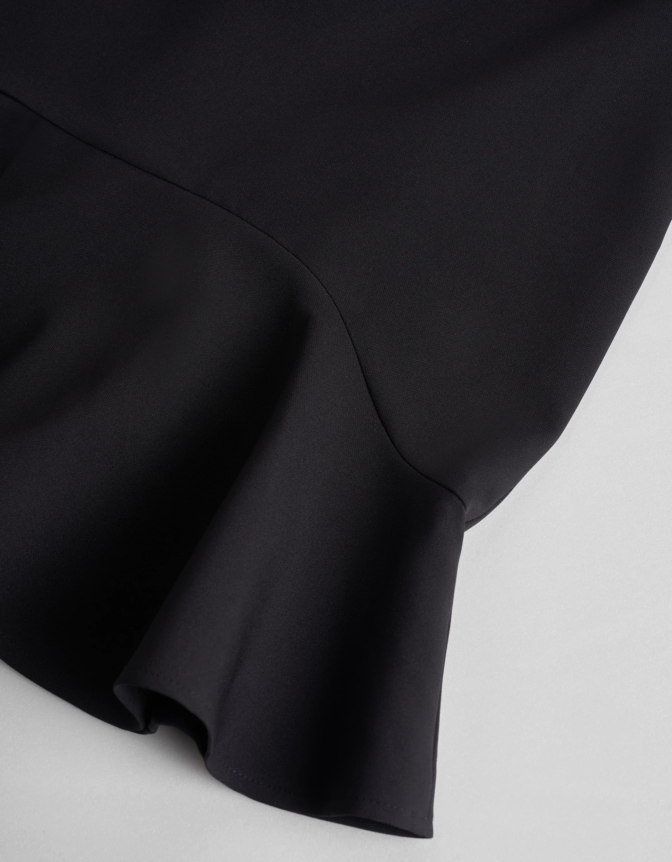 Ruffled Hem Sleeveless Dress - Image 6