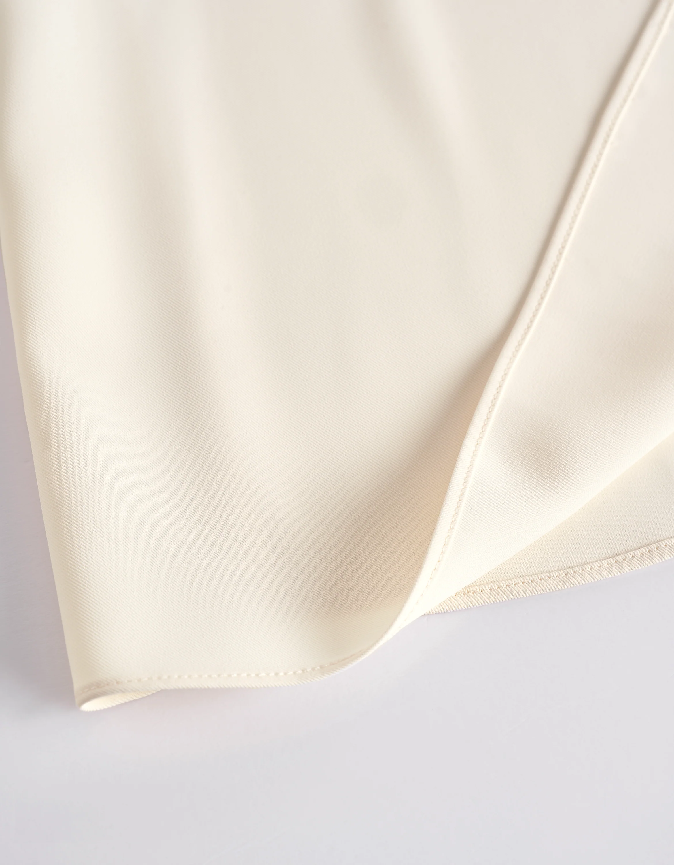 Shawl Collar Double-breasted Sleeveless Top - Image 16