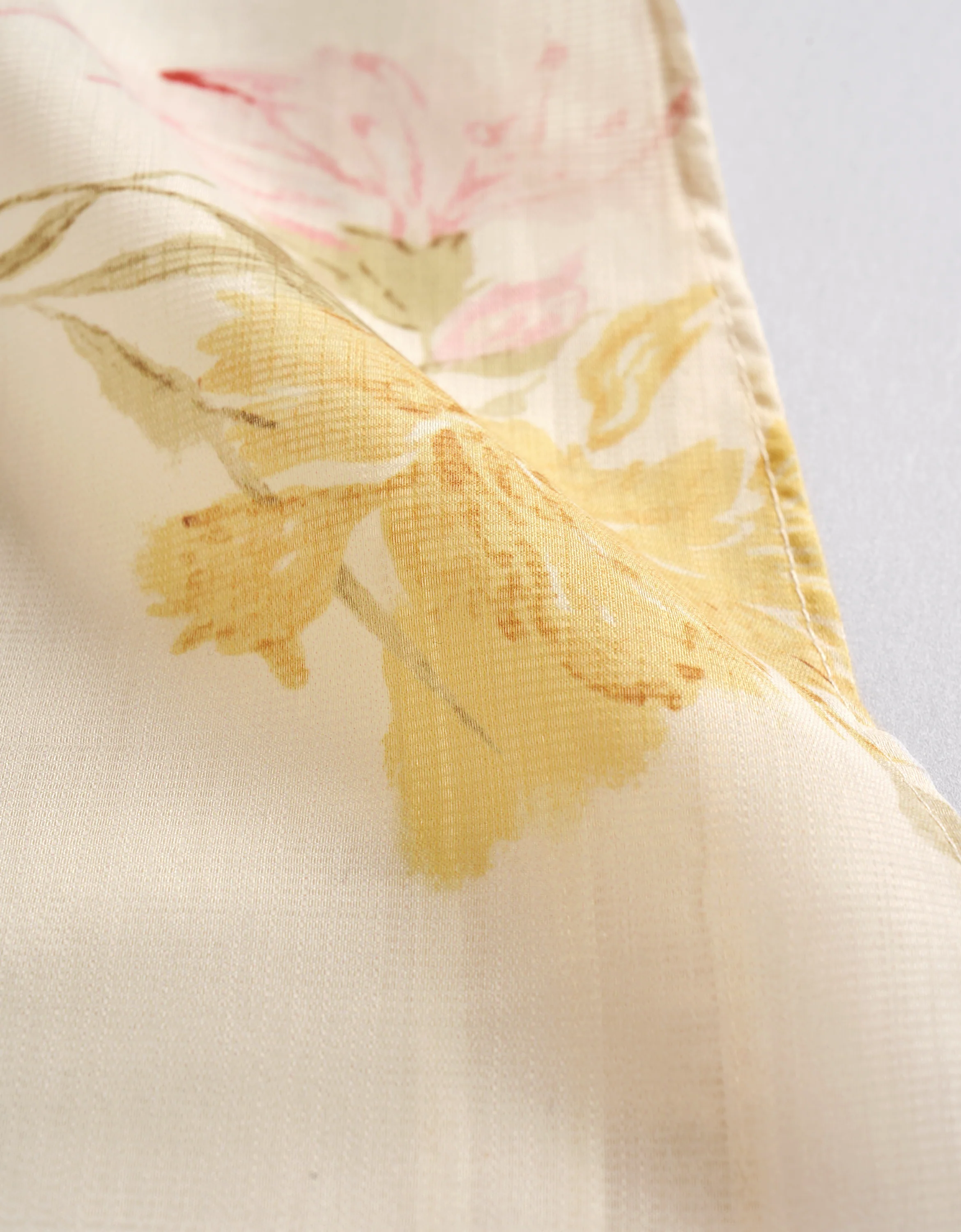 Shoulder Bow Floral Print V-neck Top - Image 8