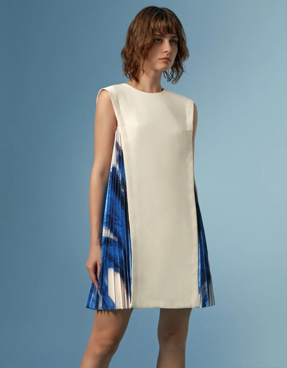 Side Printed Pleated Shift Dress - Image 60