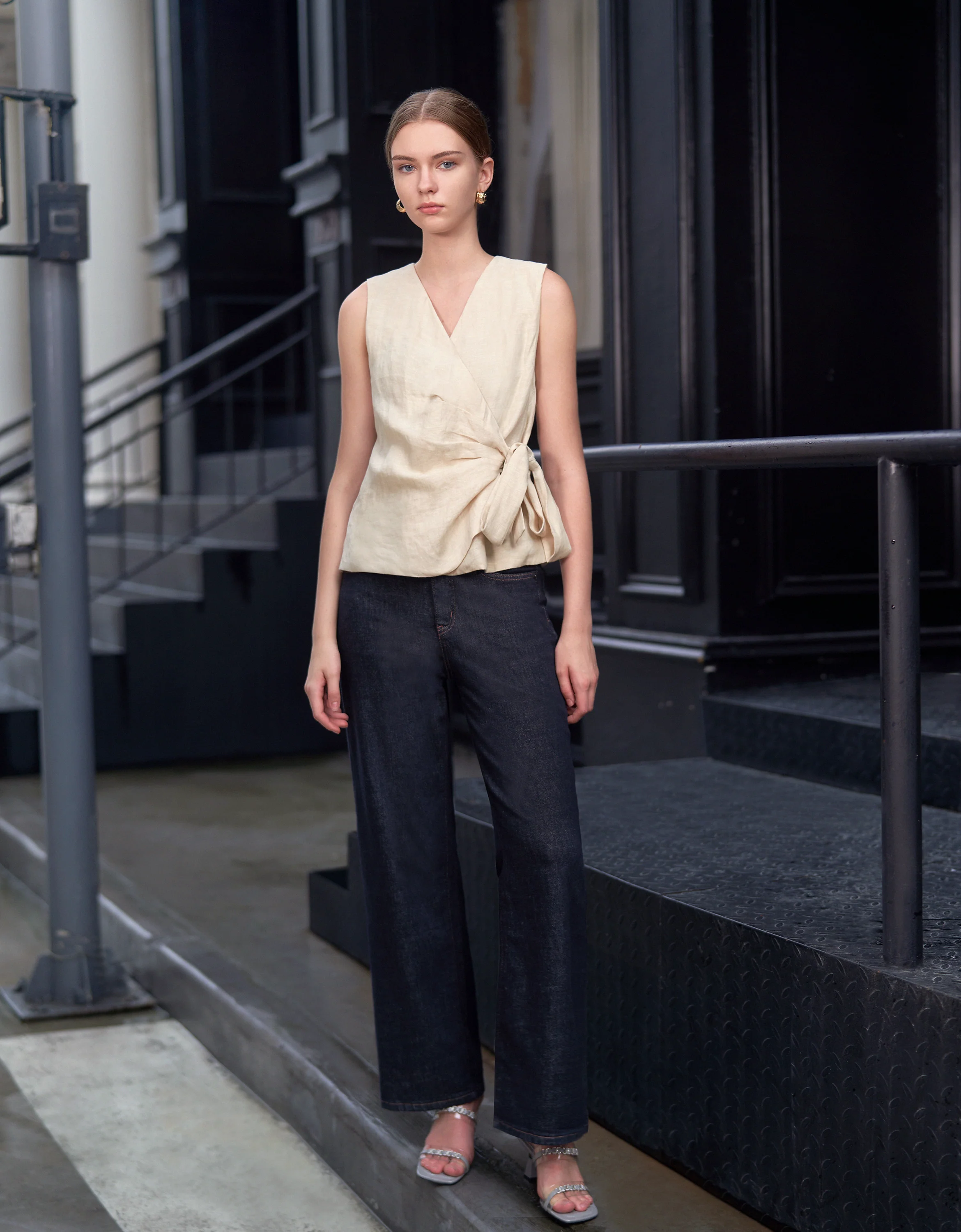 Sleeveless Wrap Linen Top - Image 15