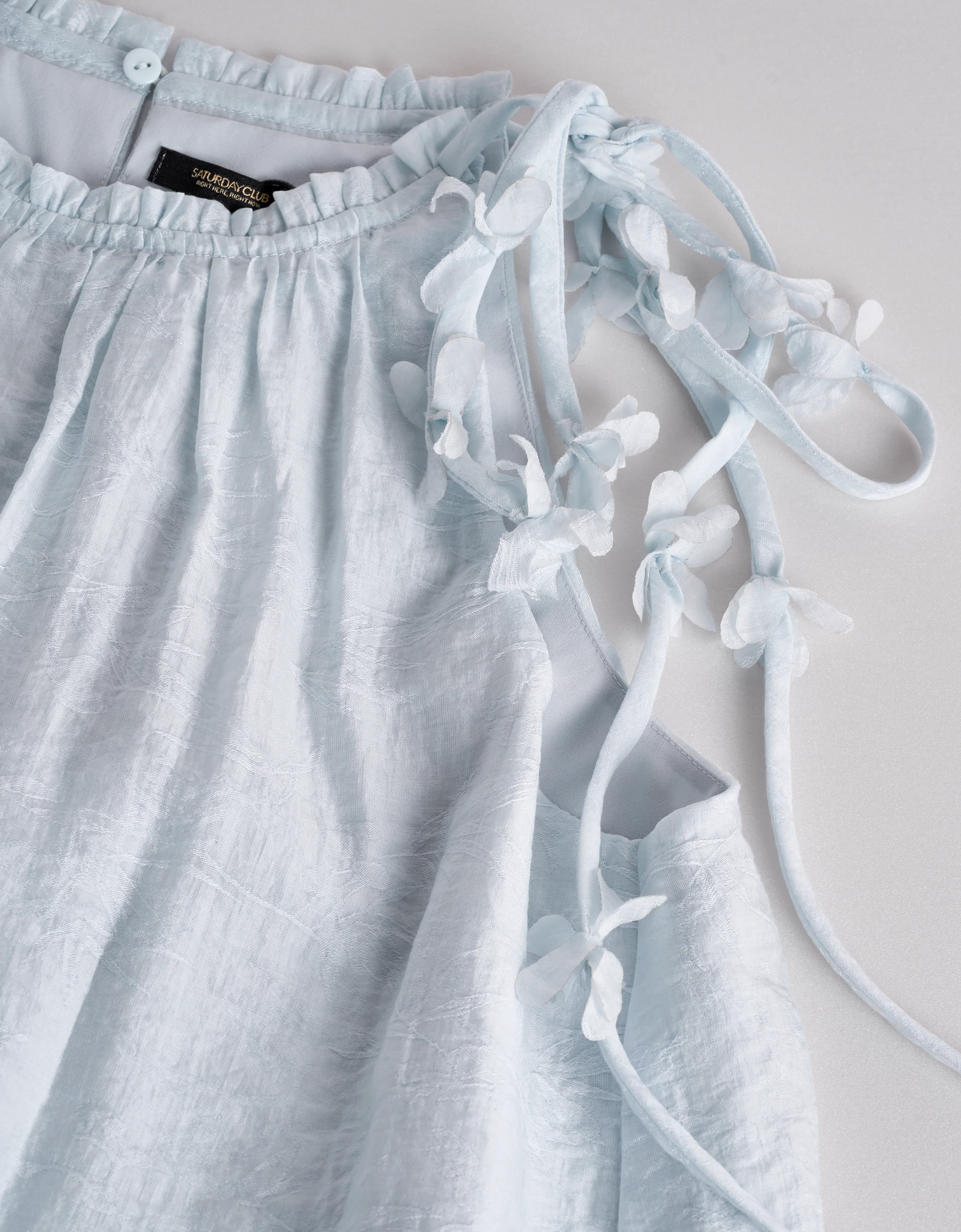 Tencel-blend 3D Floral Halterneck Top - Image 9