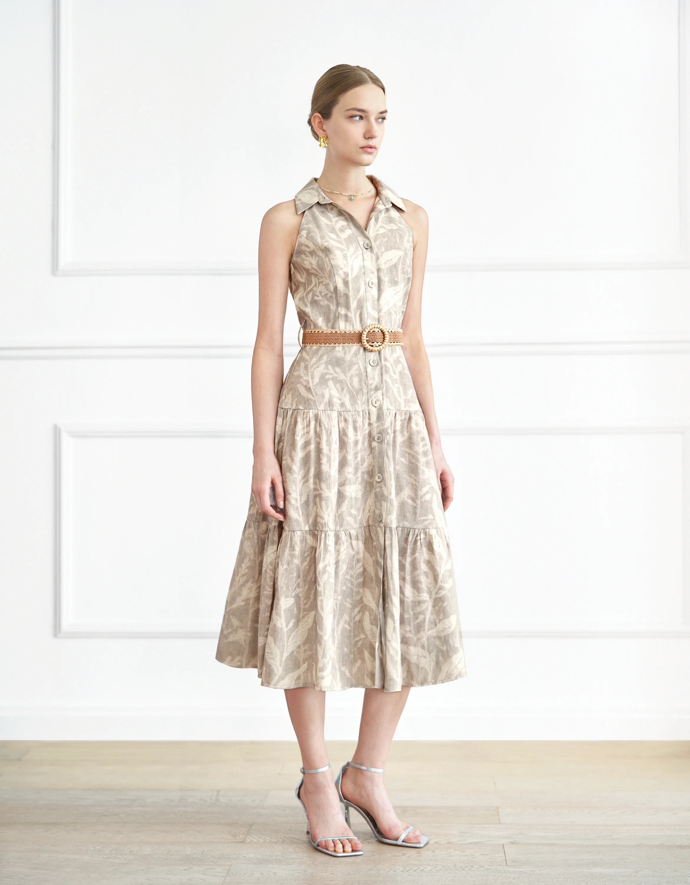 Tiered Skirt Sleeveless Printed Dress - Image 4