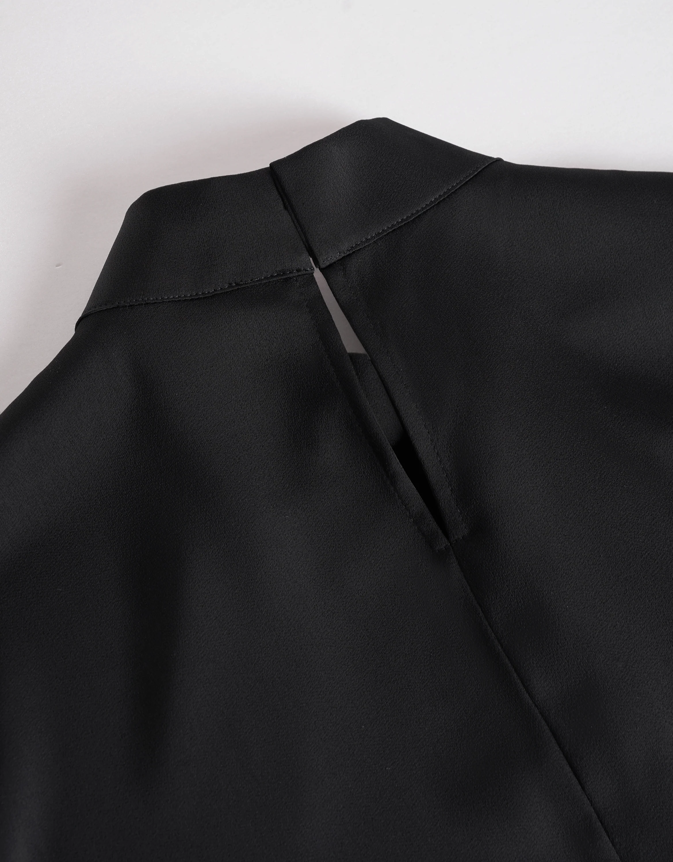 Twisted Neckline Stand Collar Top - Image 5