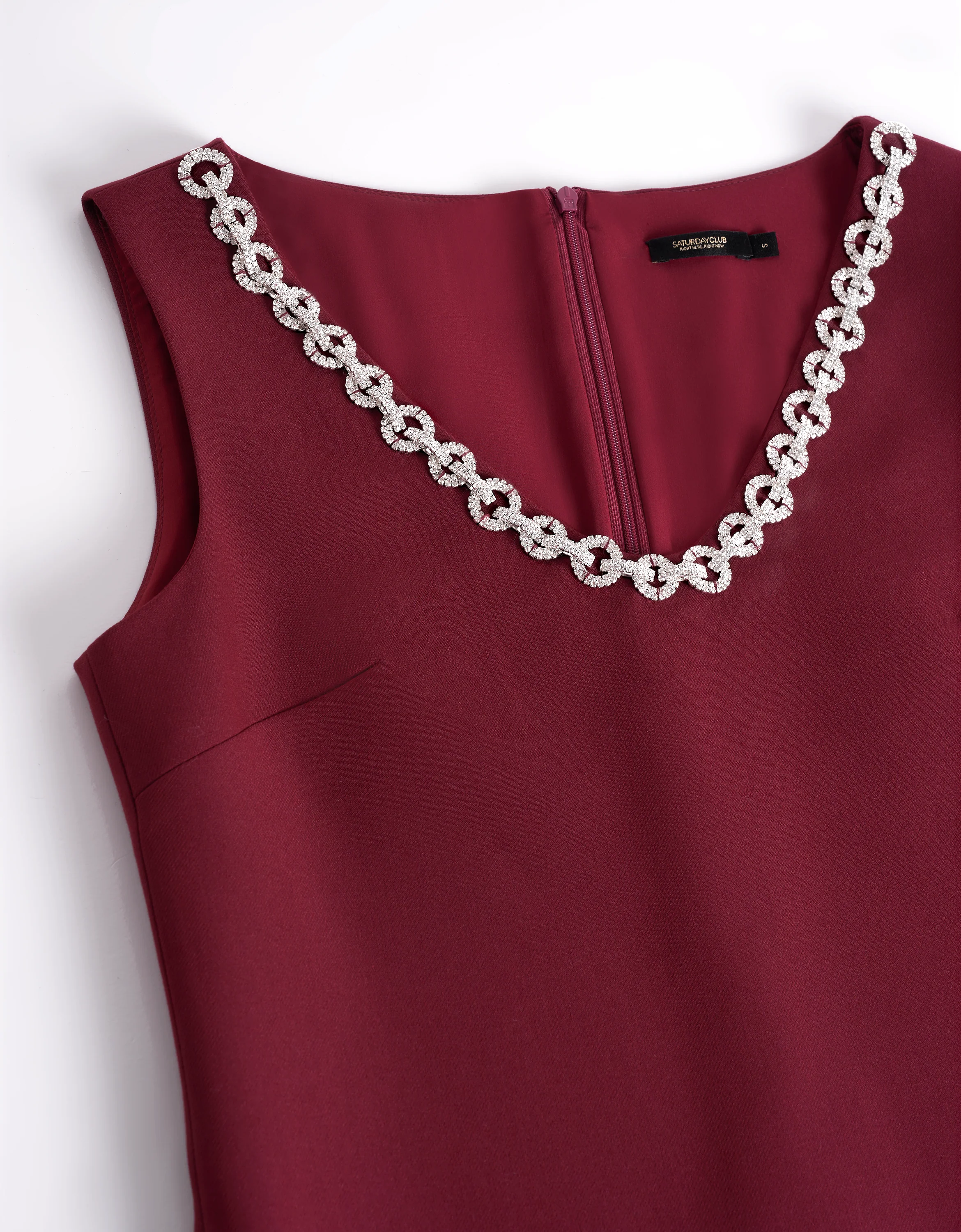 V-neck Embellished Sleeveless Dress - Image 8