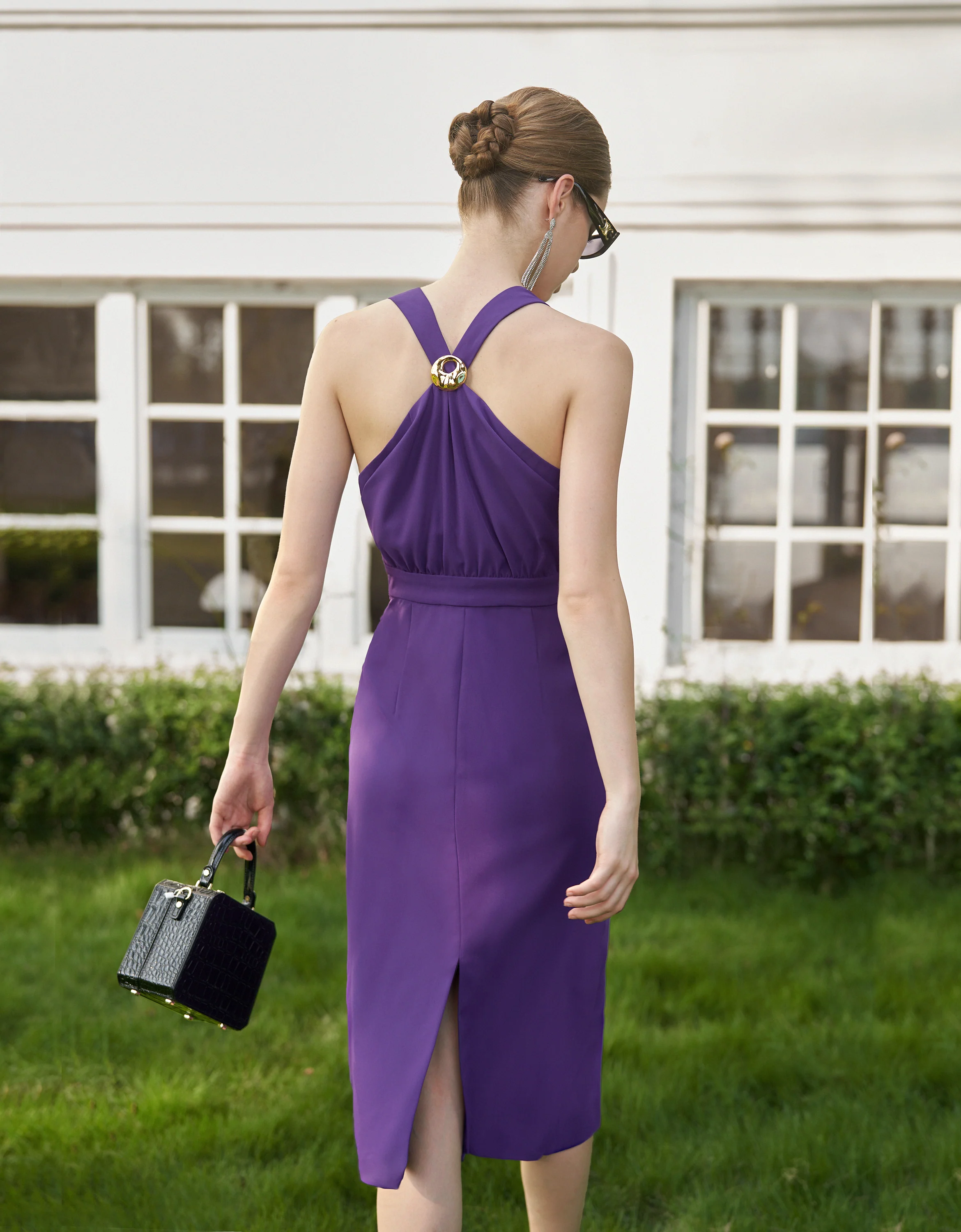 V-neck Overlap Sleeveless Midi Dress - Image 7