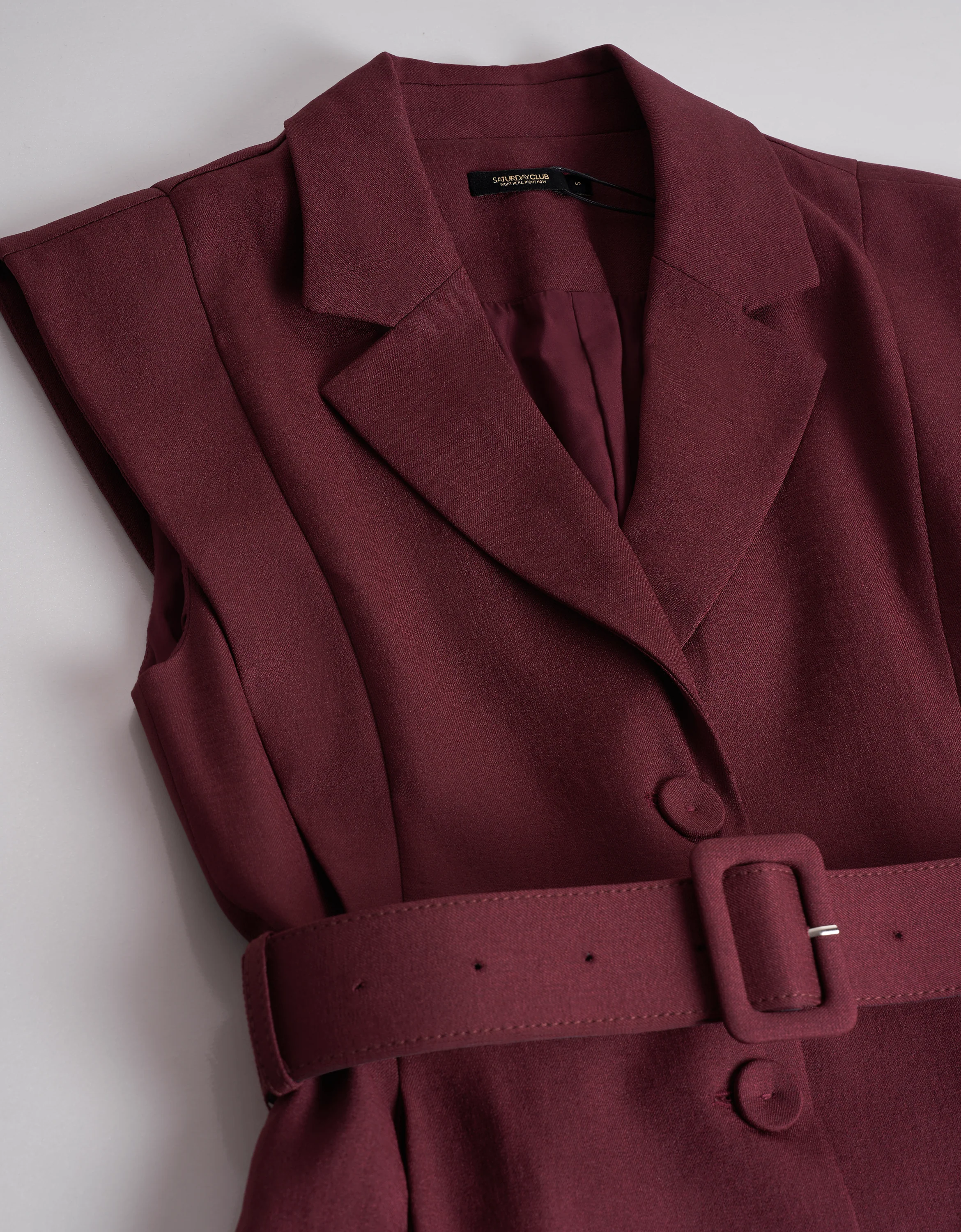 Wide Shoulder Sleeveless Suit Dress - Image 4